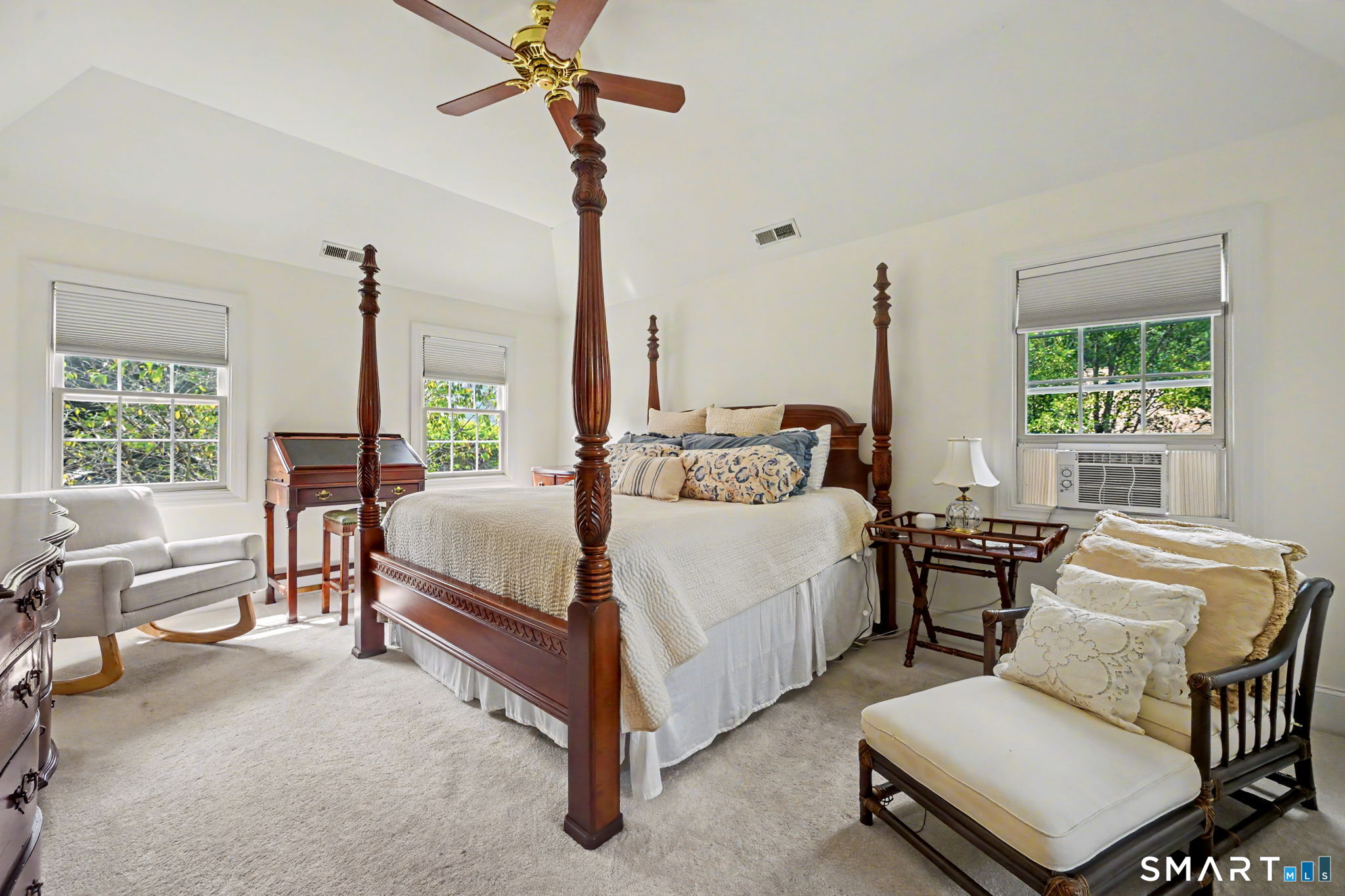 1 Silvermine Ridge Property Photo 25