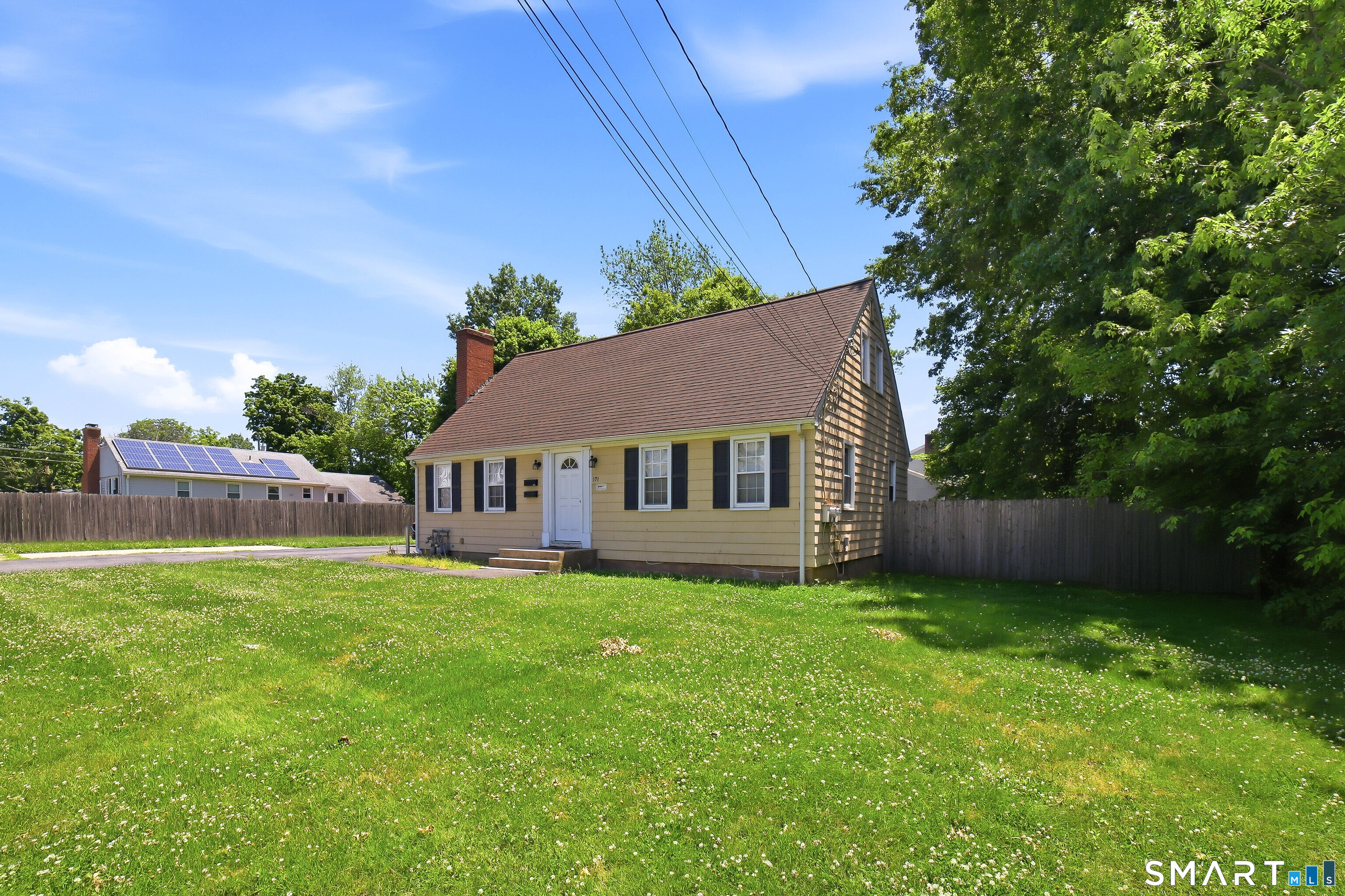 24198877 Property Photo 1