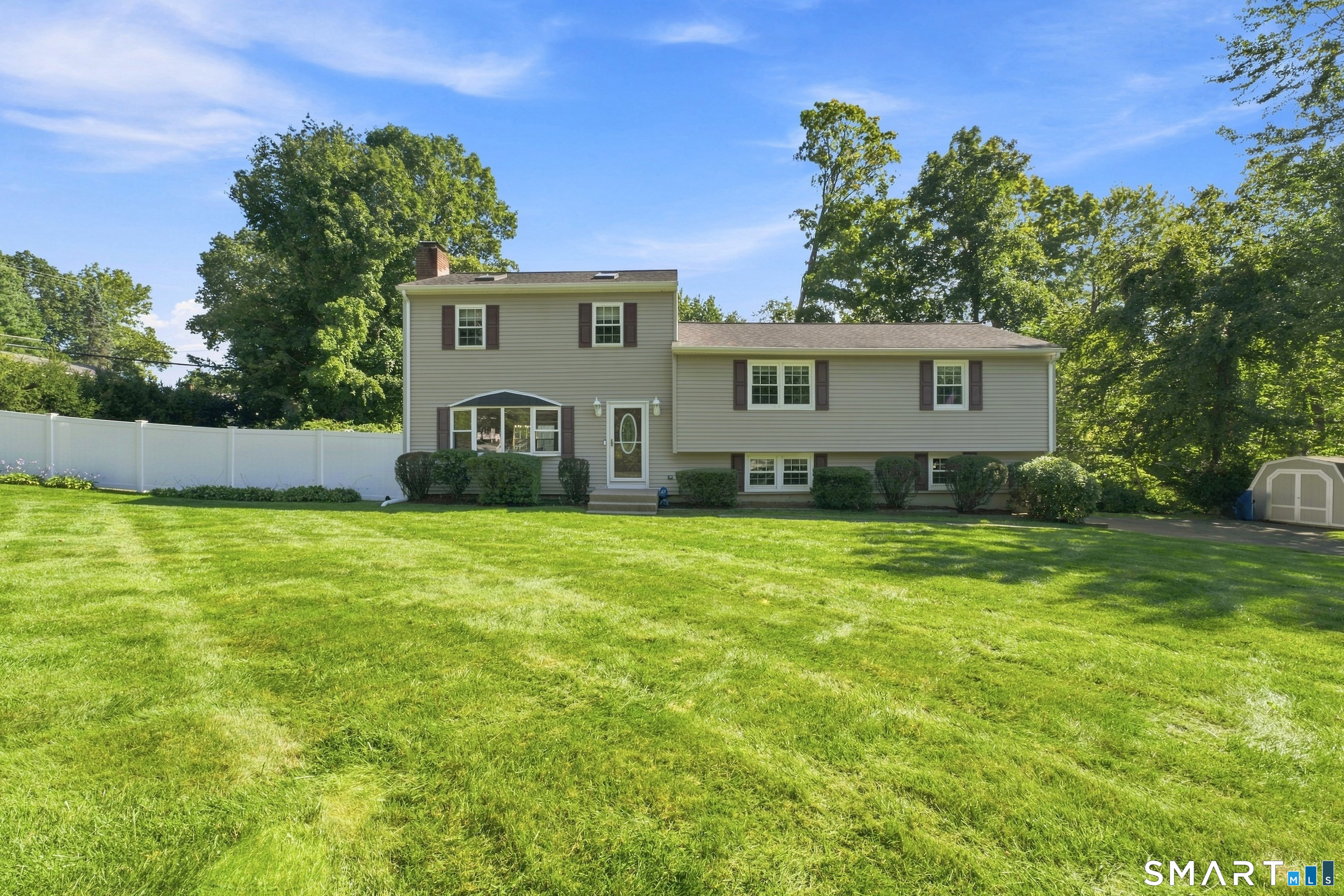 9 Sky Edge Lane Property Photo 1