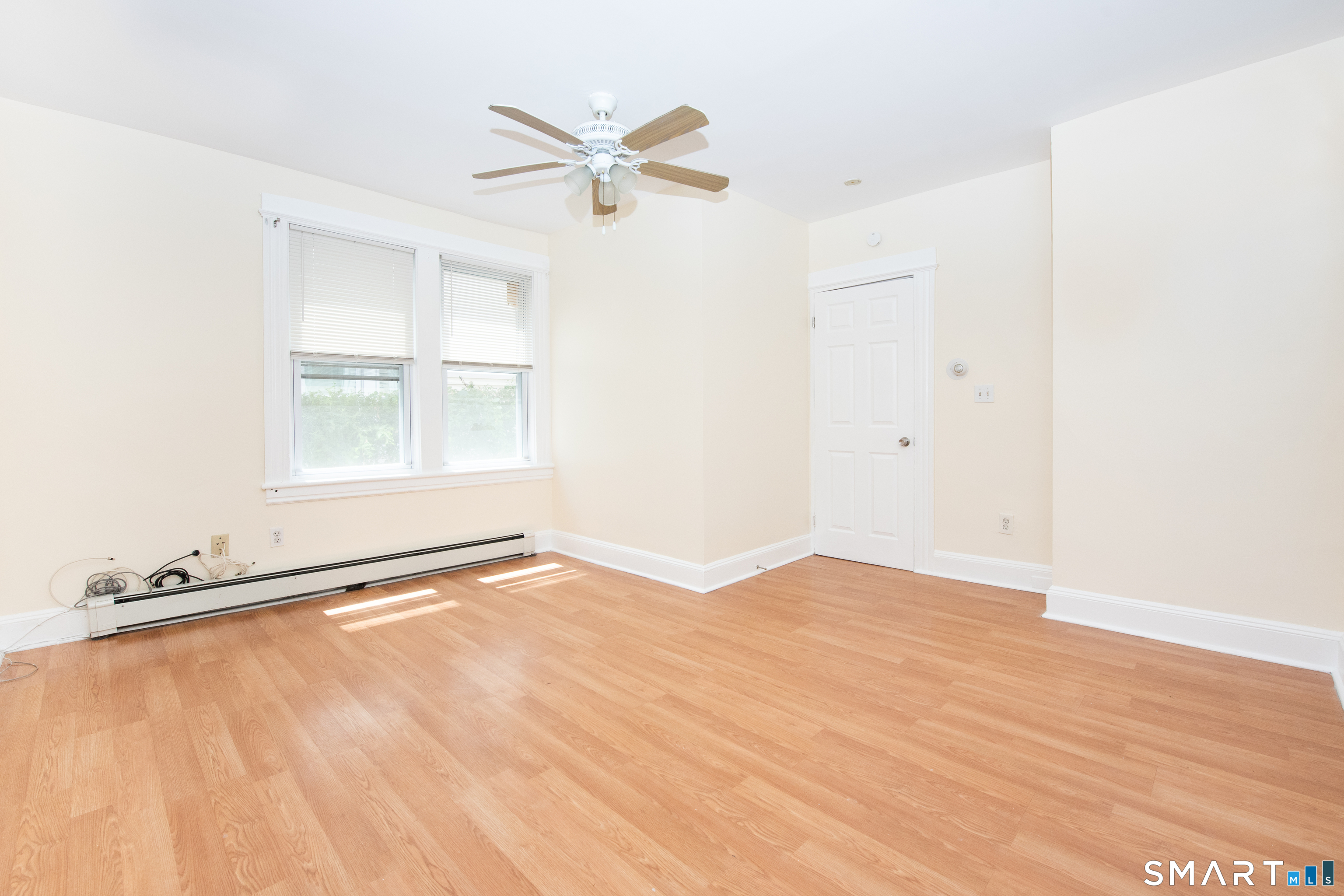 157 Sage 1st Floor Left Avenue Property Photo 8