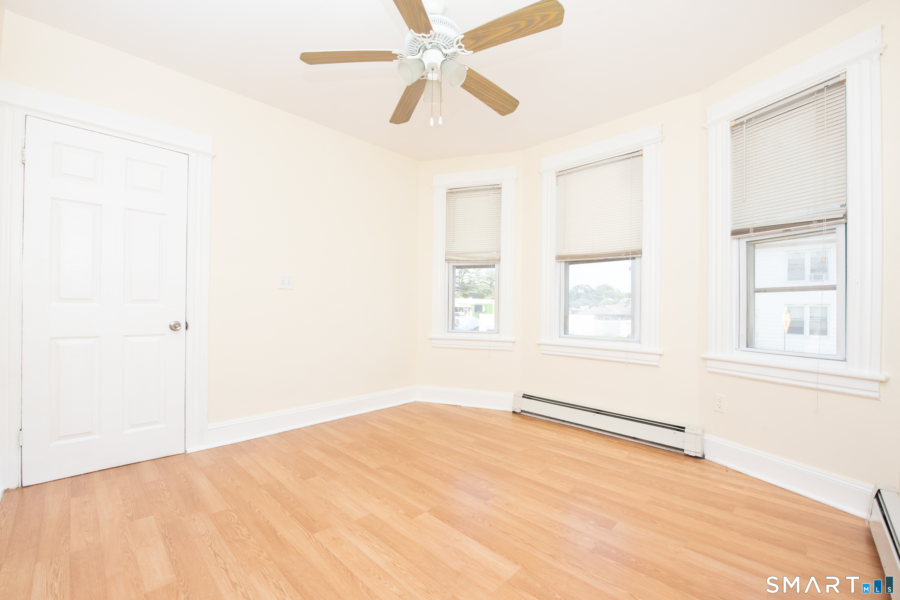 157 Sage 1st Floor Left Avenue Property Photo 12