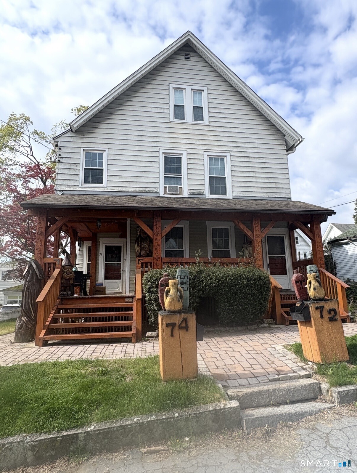 74 Cottage Avenue Property Photo 1