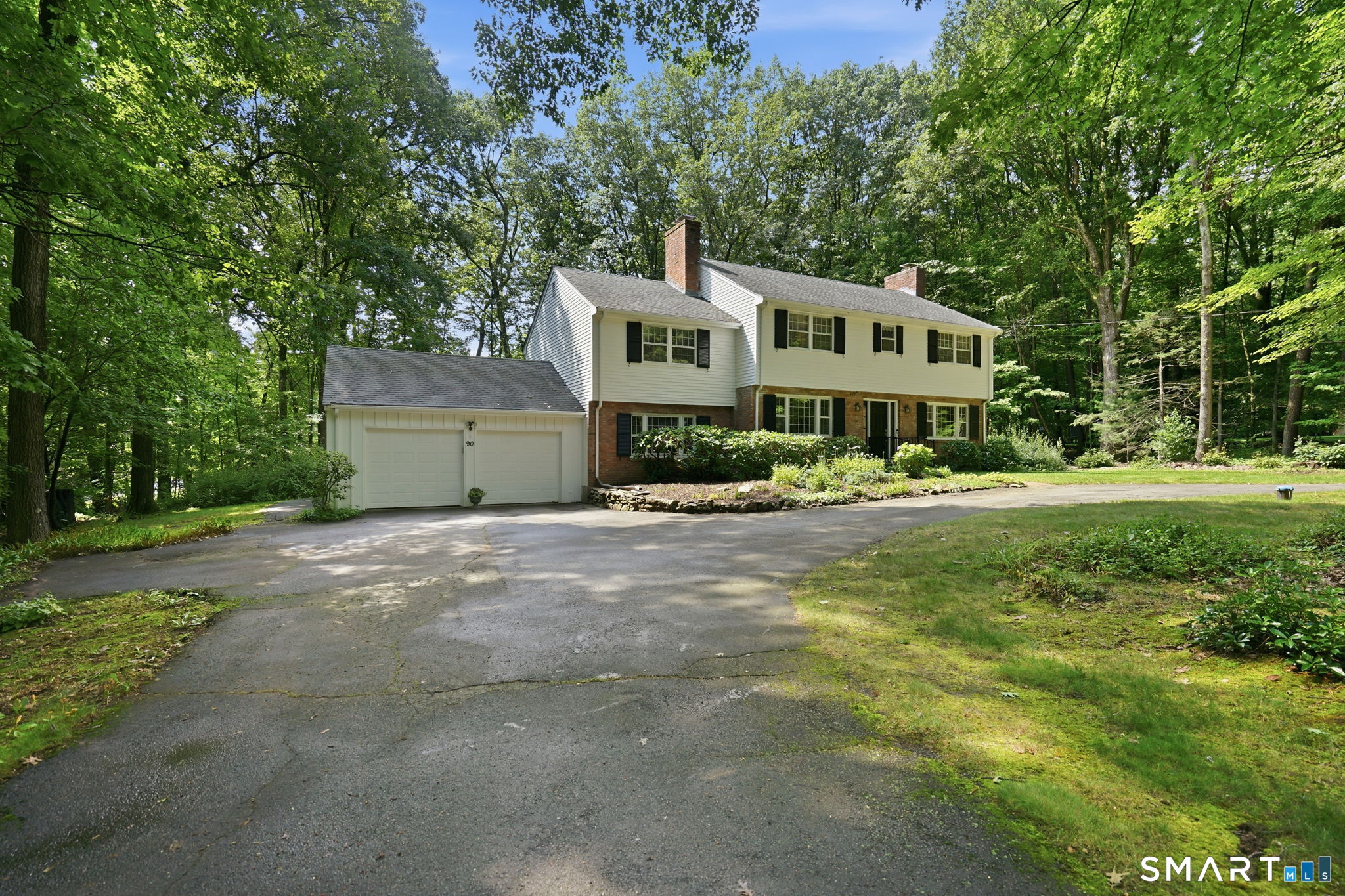 90 Stony Corners Circle Property Photo 2