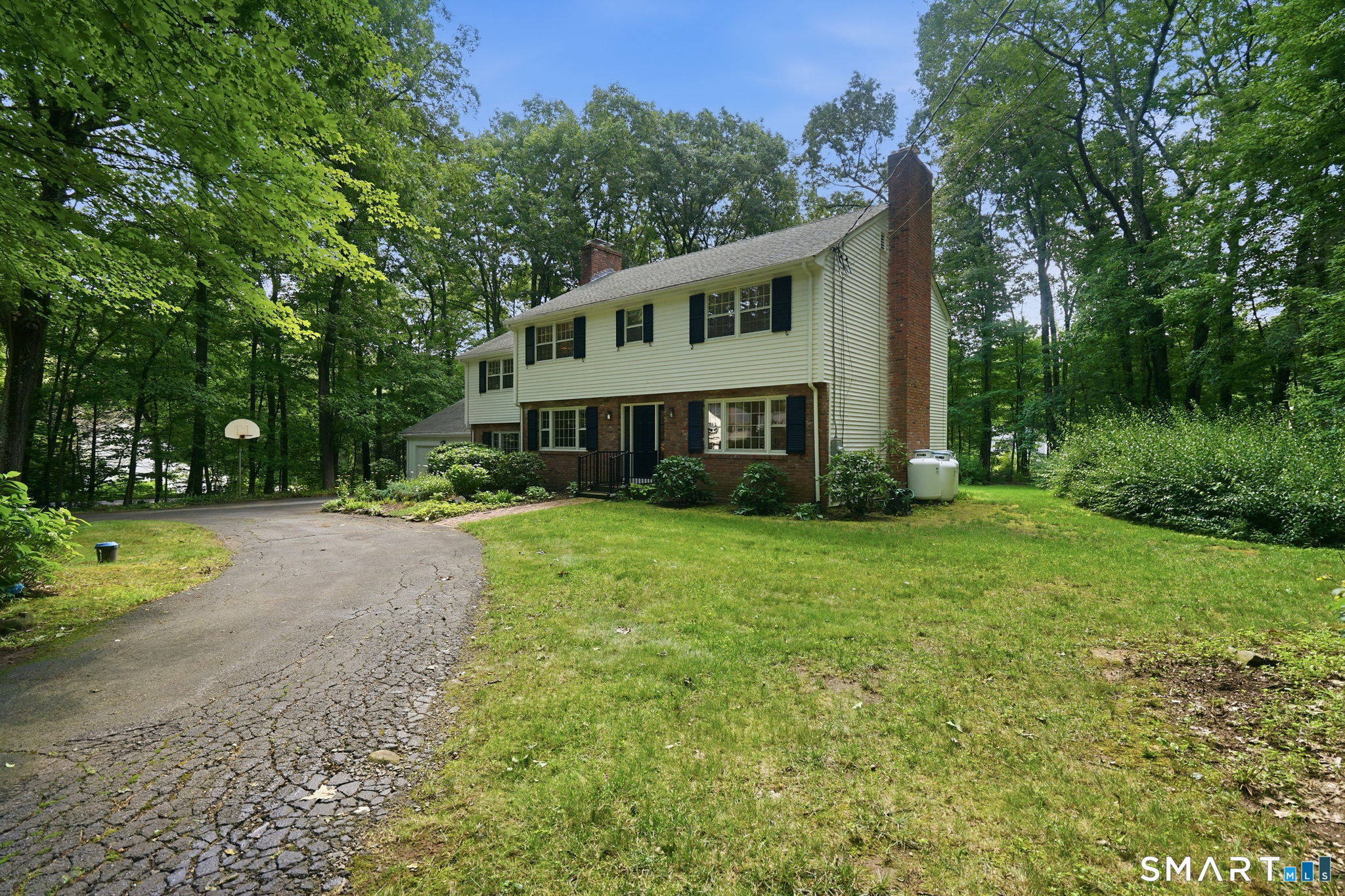 90 Stony Corners Circle Property Photo 3