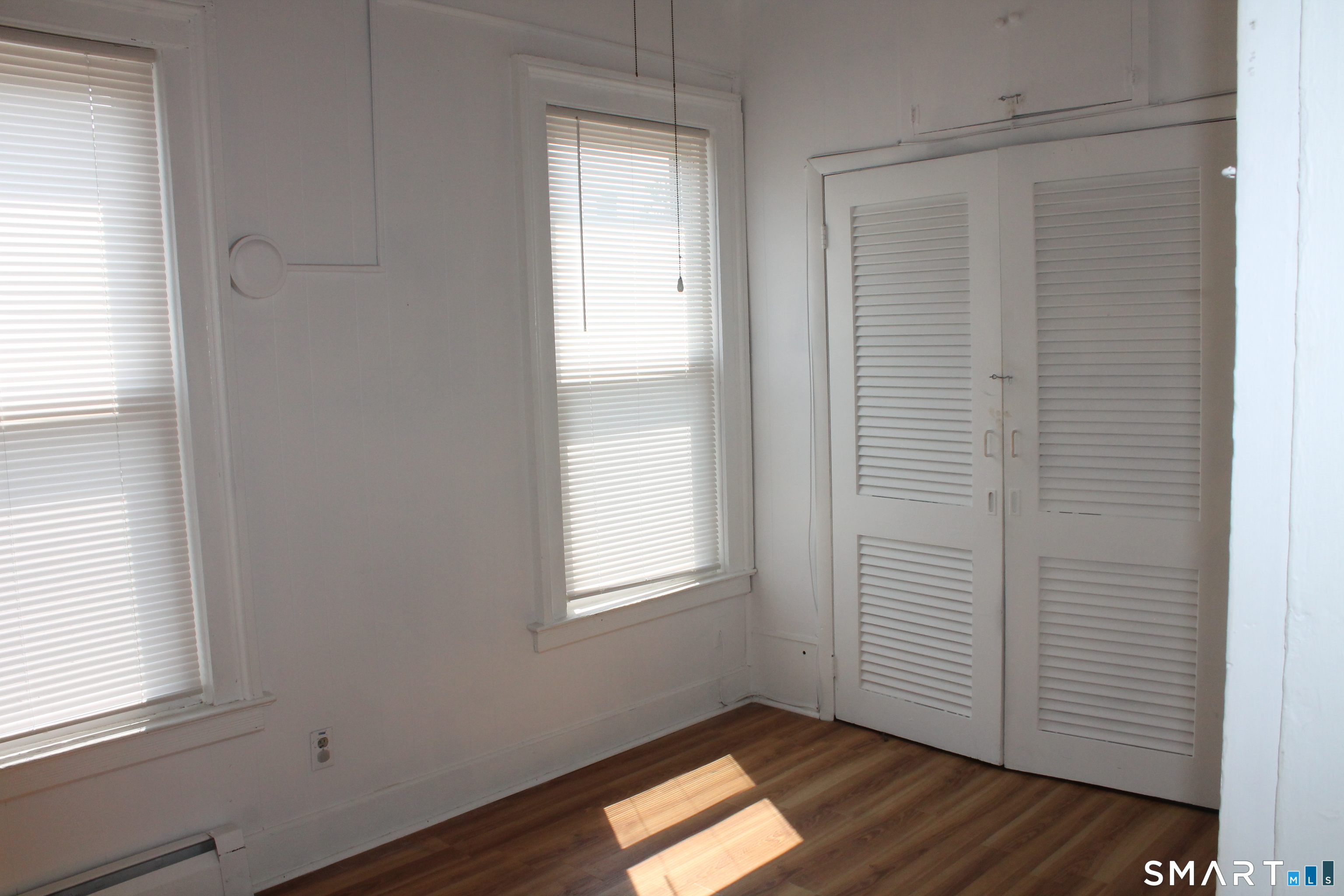 115 Colony South Street Property Photo 5