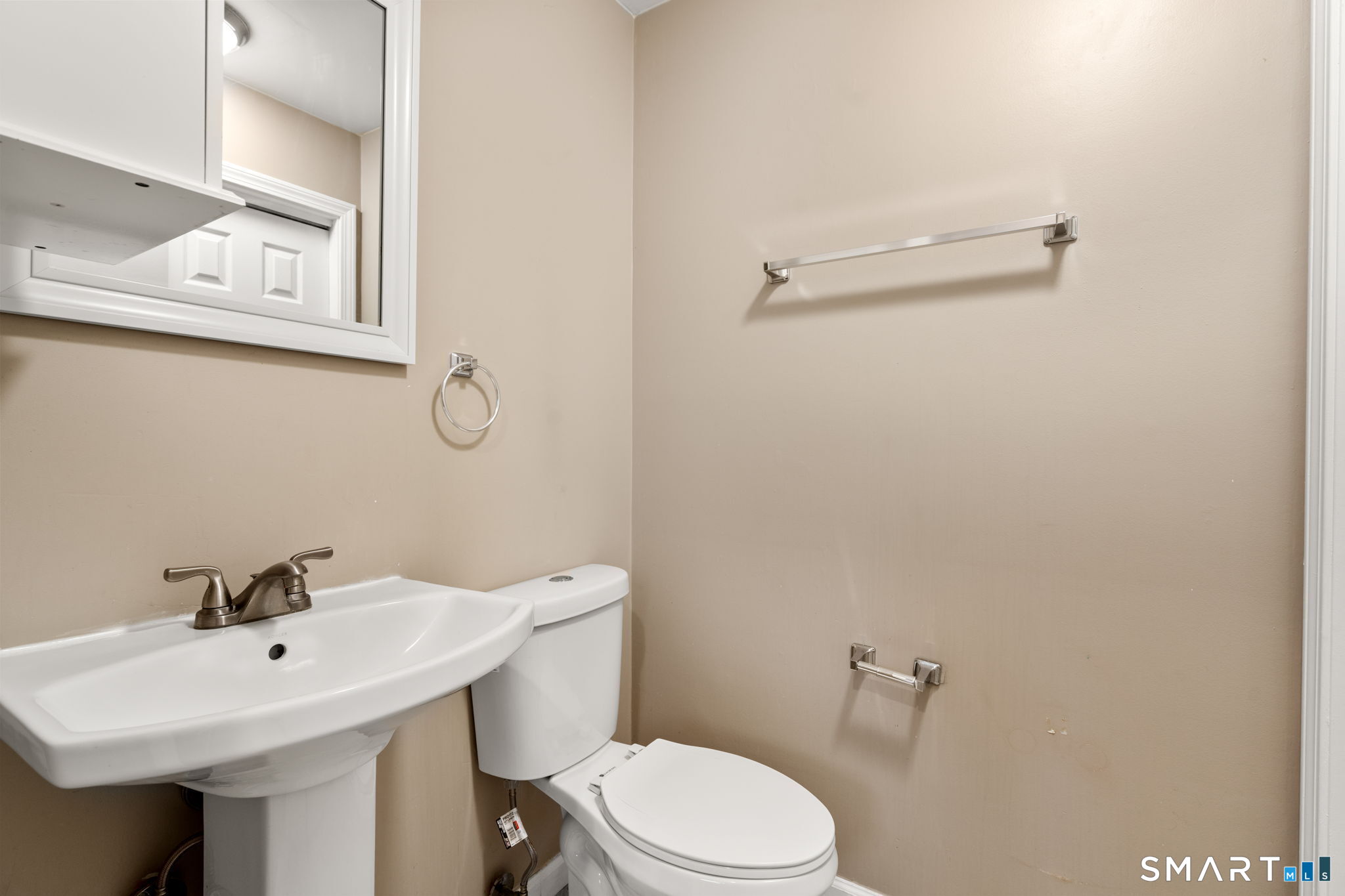 505 Mill Pond 505 Drive Property Photo 10