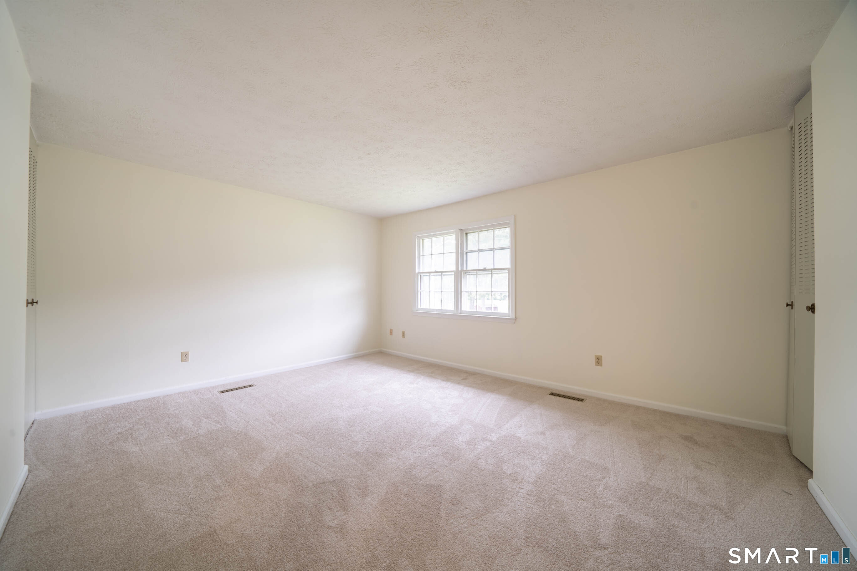 34 Ebert 60 Drive Property Photo 14