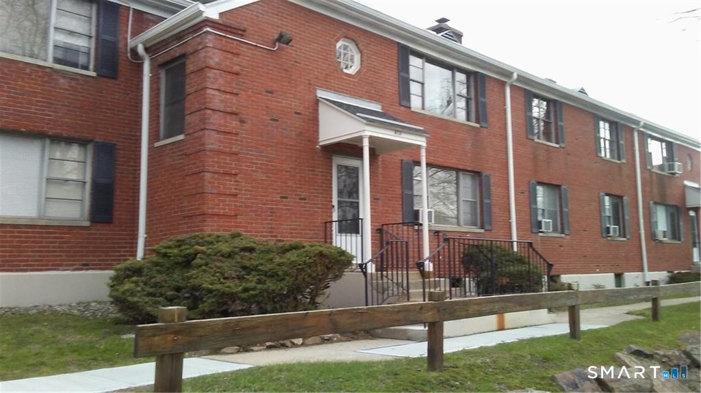 474 Lexington 103 Avenue Property Photo 6