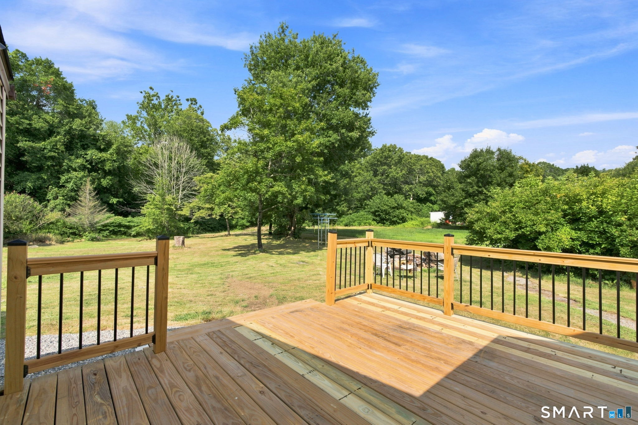 155 Iron Street Property Photo 6