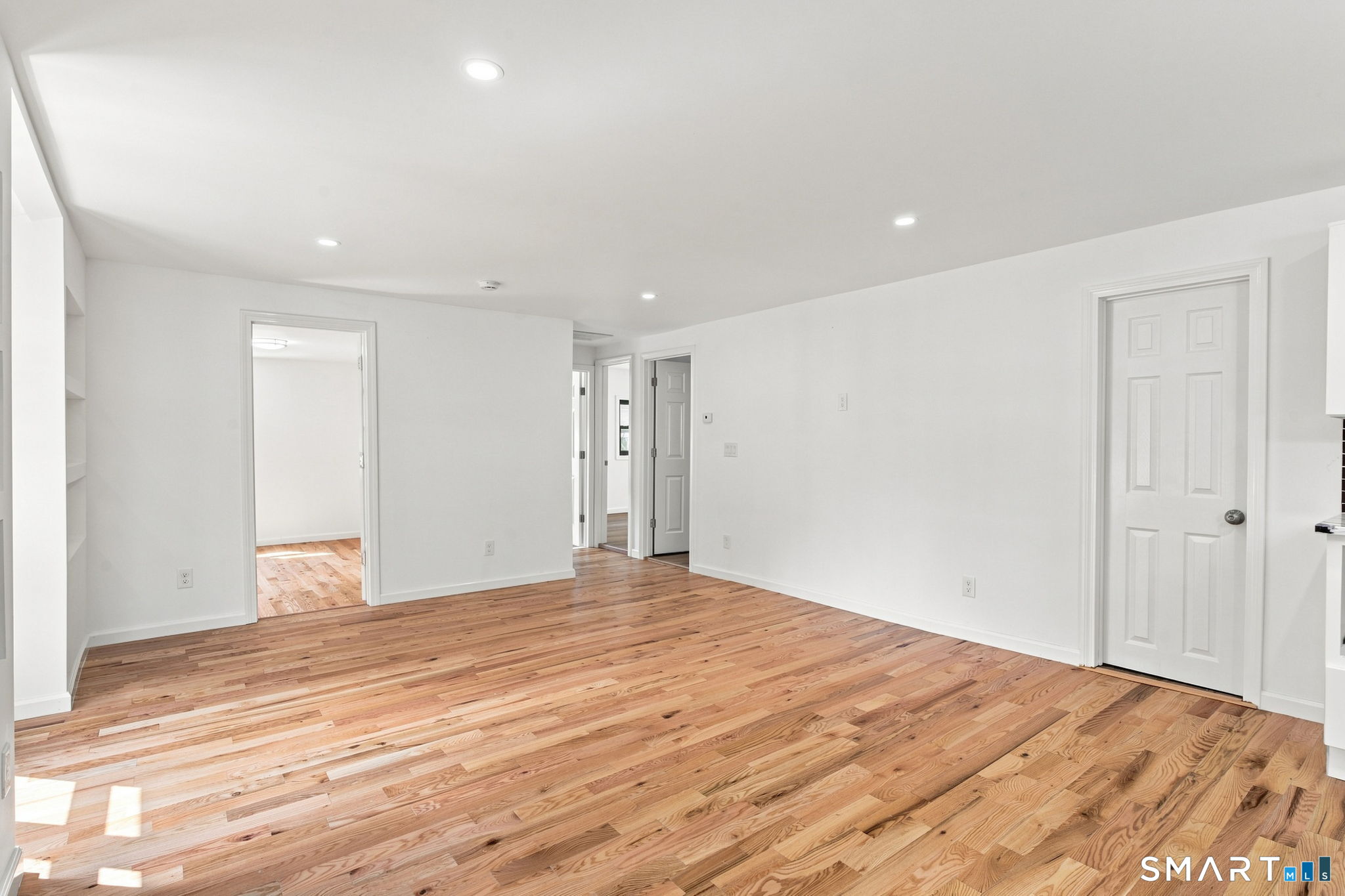 155 Iron Street Property Photo 13