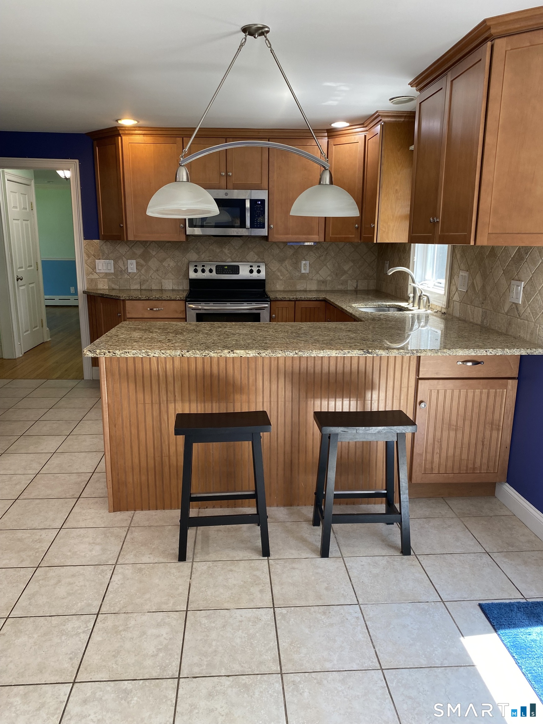 109 Cottage Street Property Photo 3