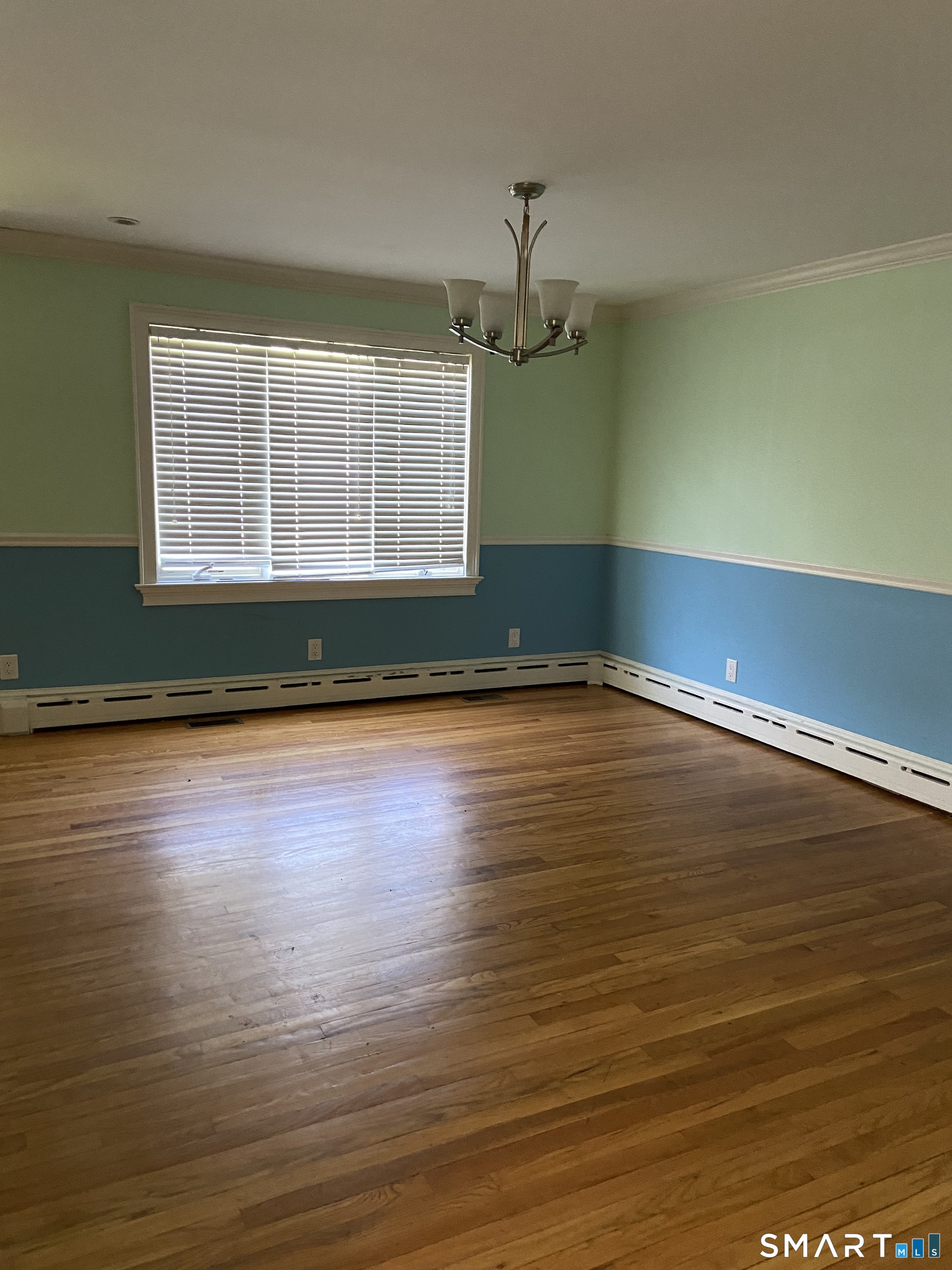 109 Cottage Street Property Photo 9