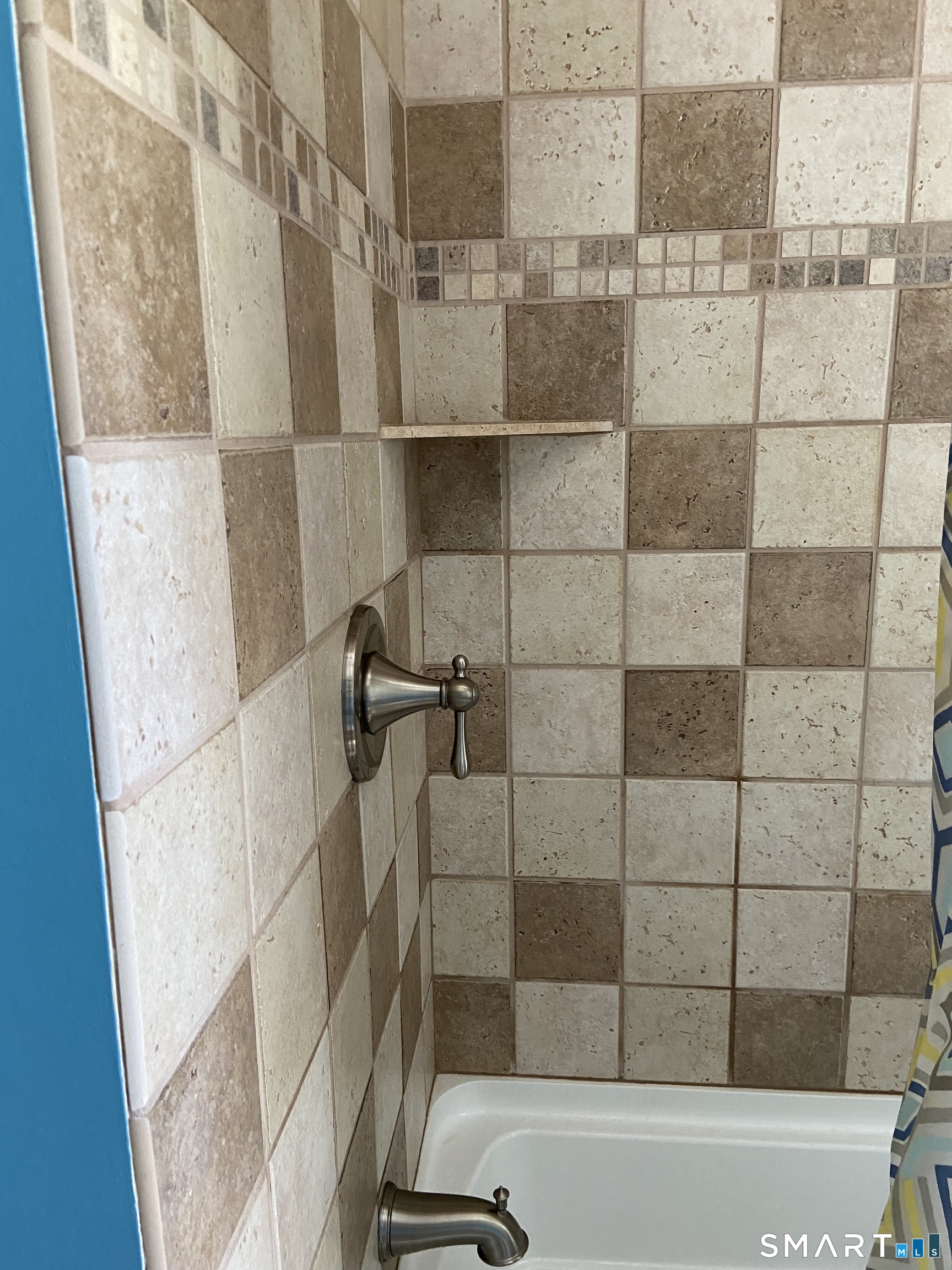 109 Cottage Street Property Photo 14