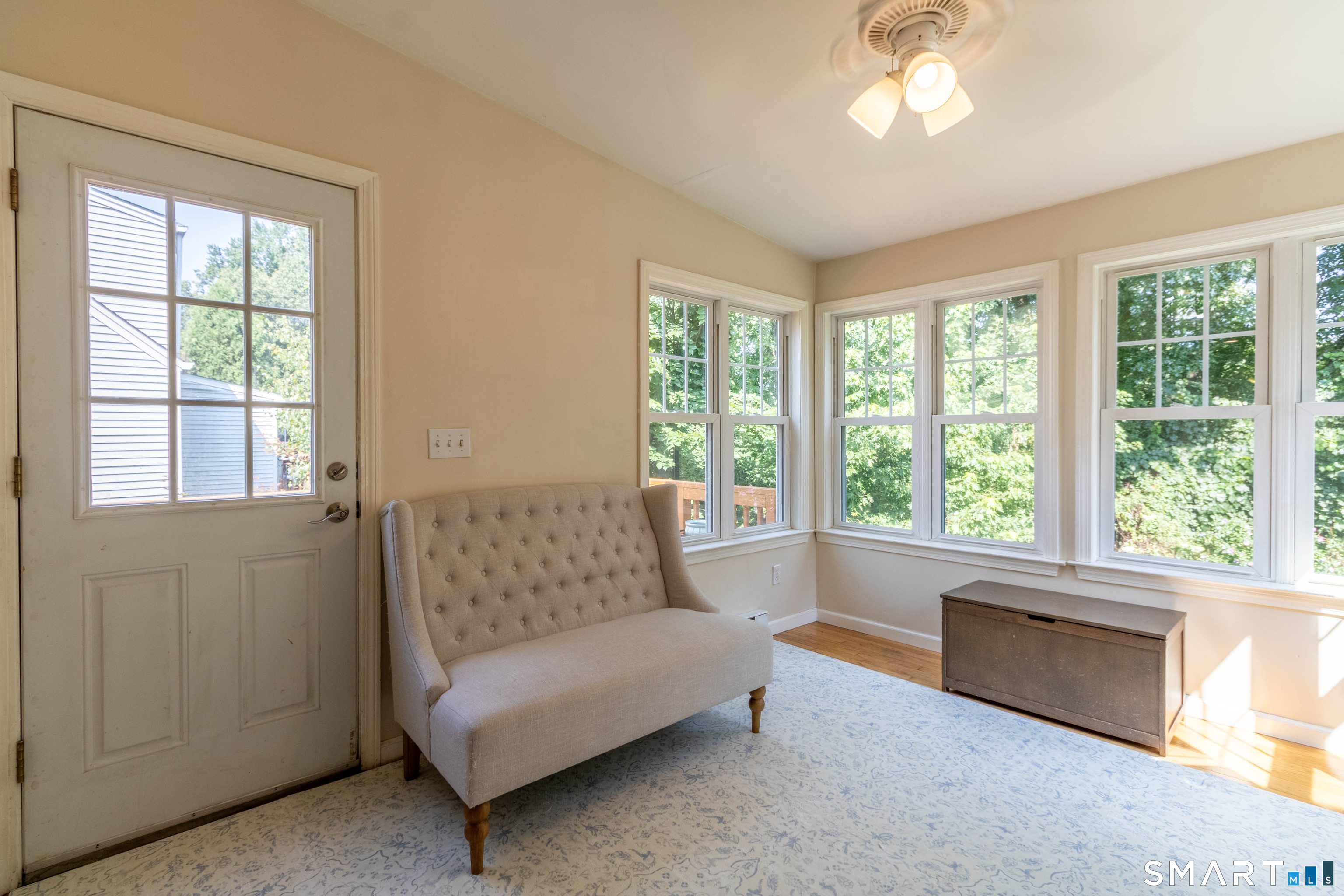 21 Overland Street Property Photo 10