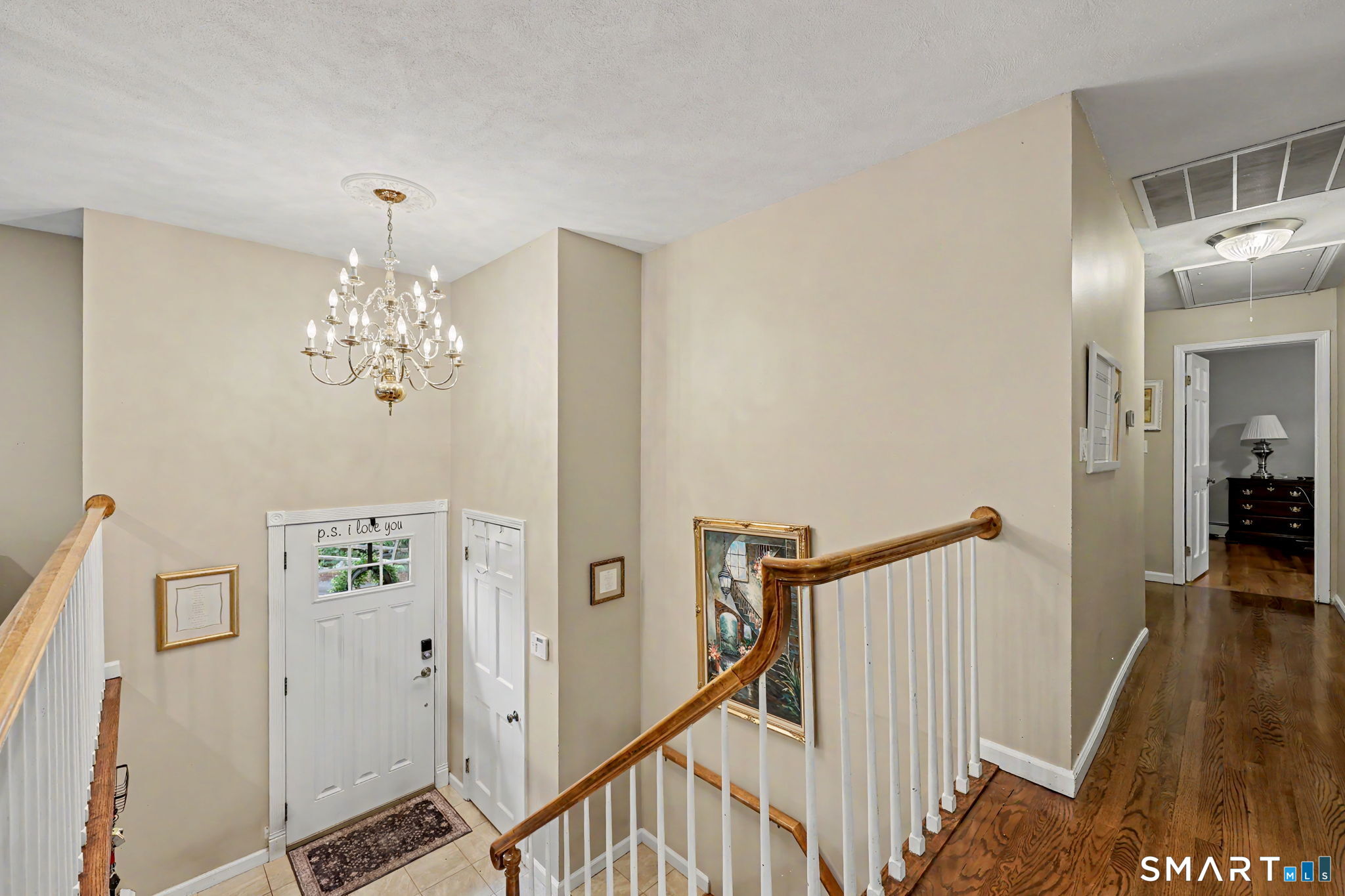 404 Narrow Lane Property Photo 4