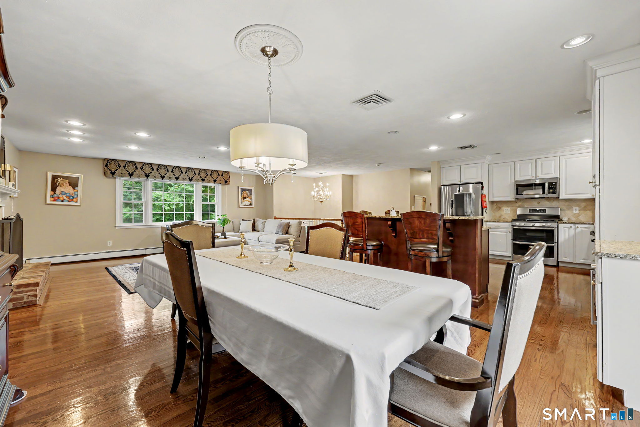 404 Narrow Lane Property Photo 9