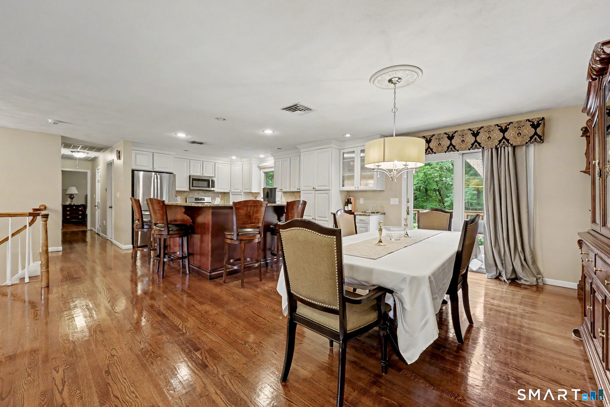 404 Narrow Lane Property Photo 10