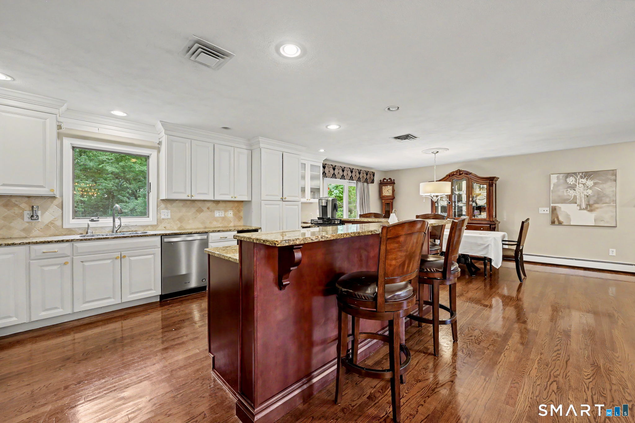 404 Narrow Lane Property Photo 12