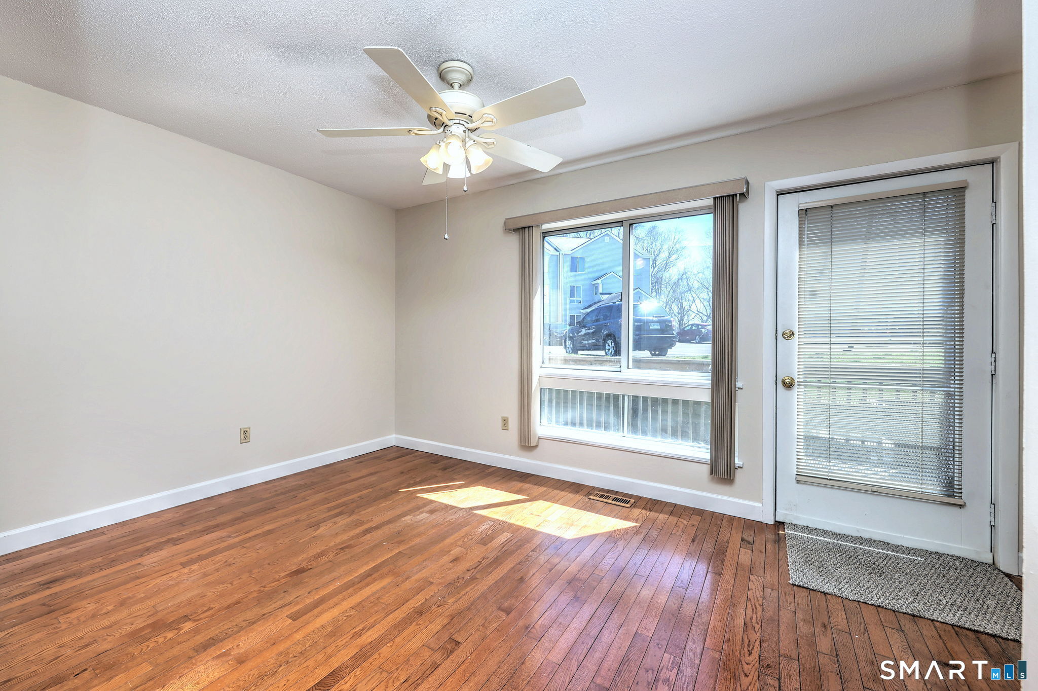 1423 Quinnipiac 302 Avenue Property Photo 9