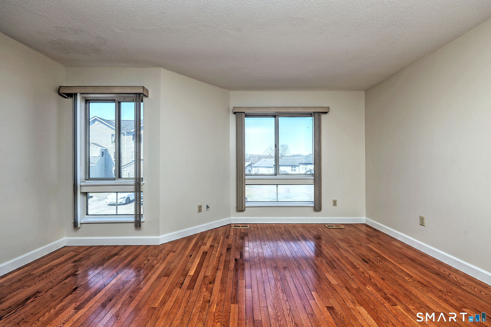 1423 Quinnipiac 302 Avenue Property Photo 12