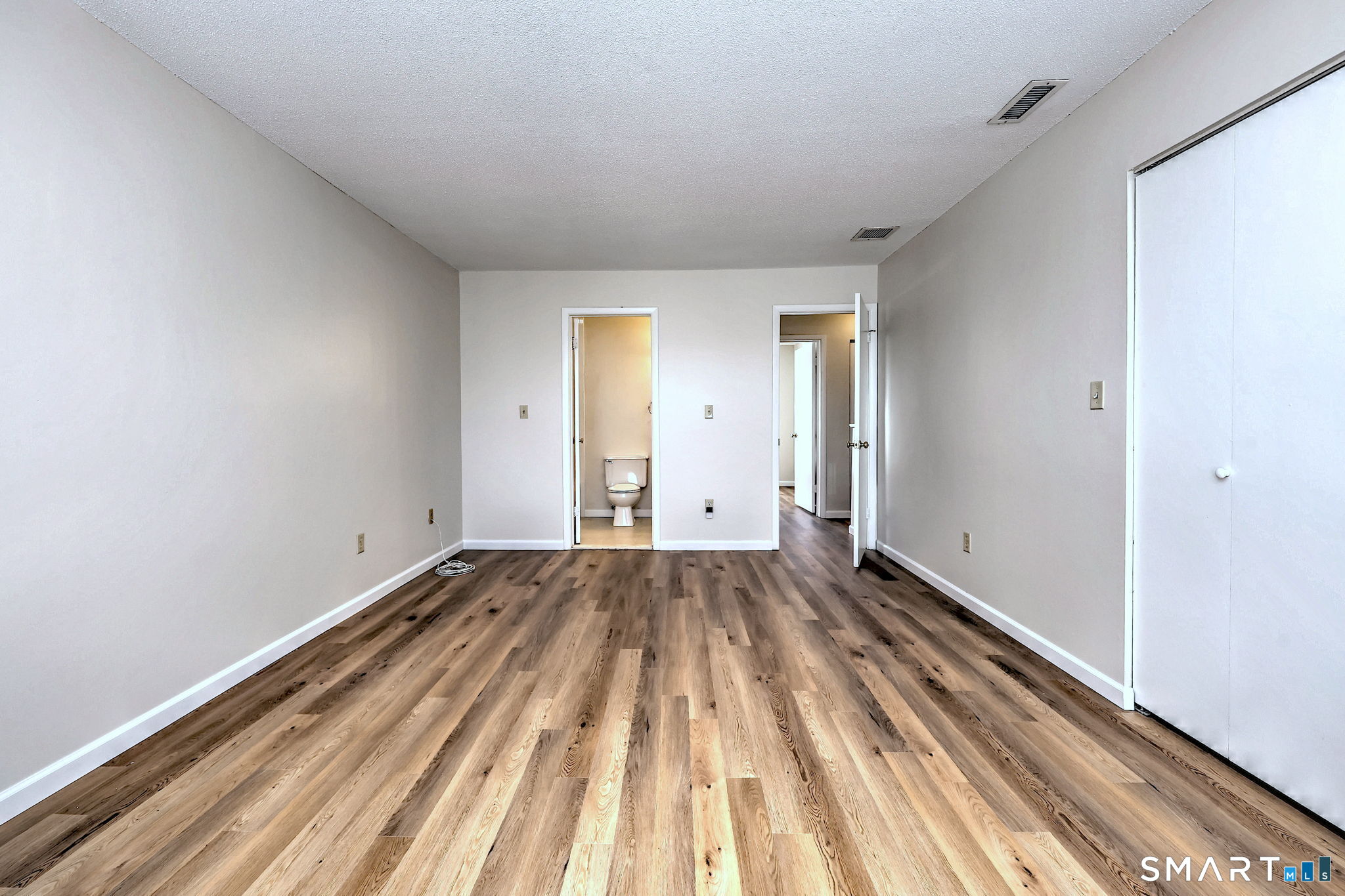 1423 Quinnipiac 302 Avenue Property Photo 17