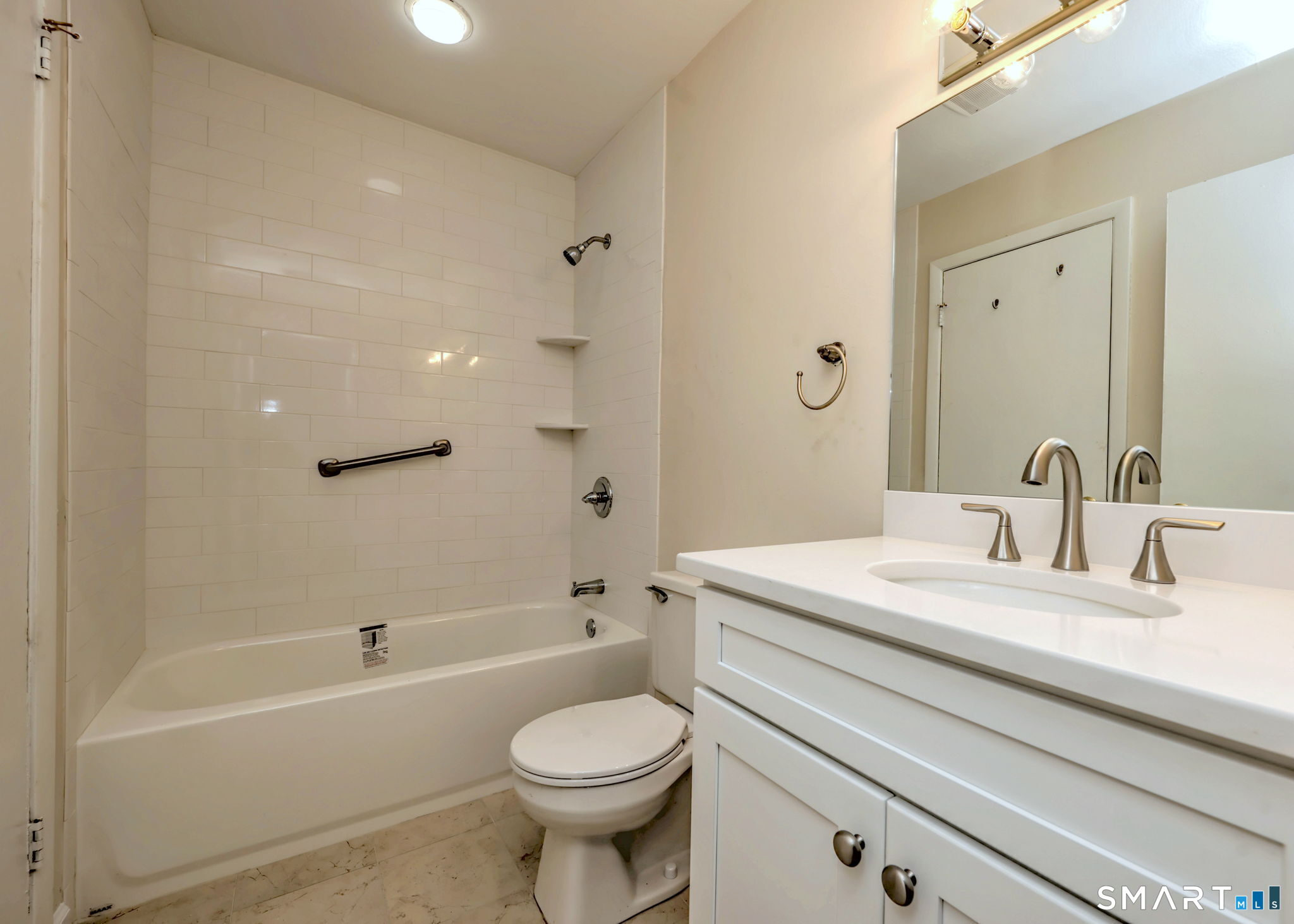 1423 Quinnipiac 302 Avenue Property Photo 19