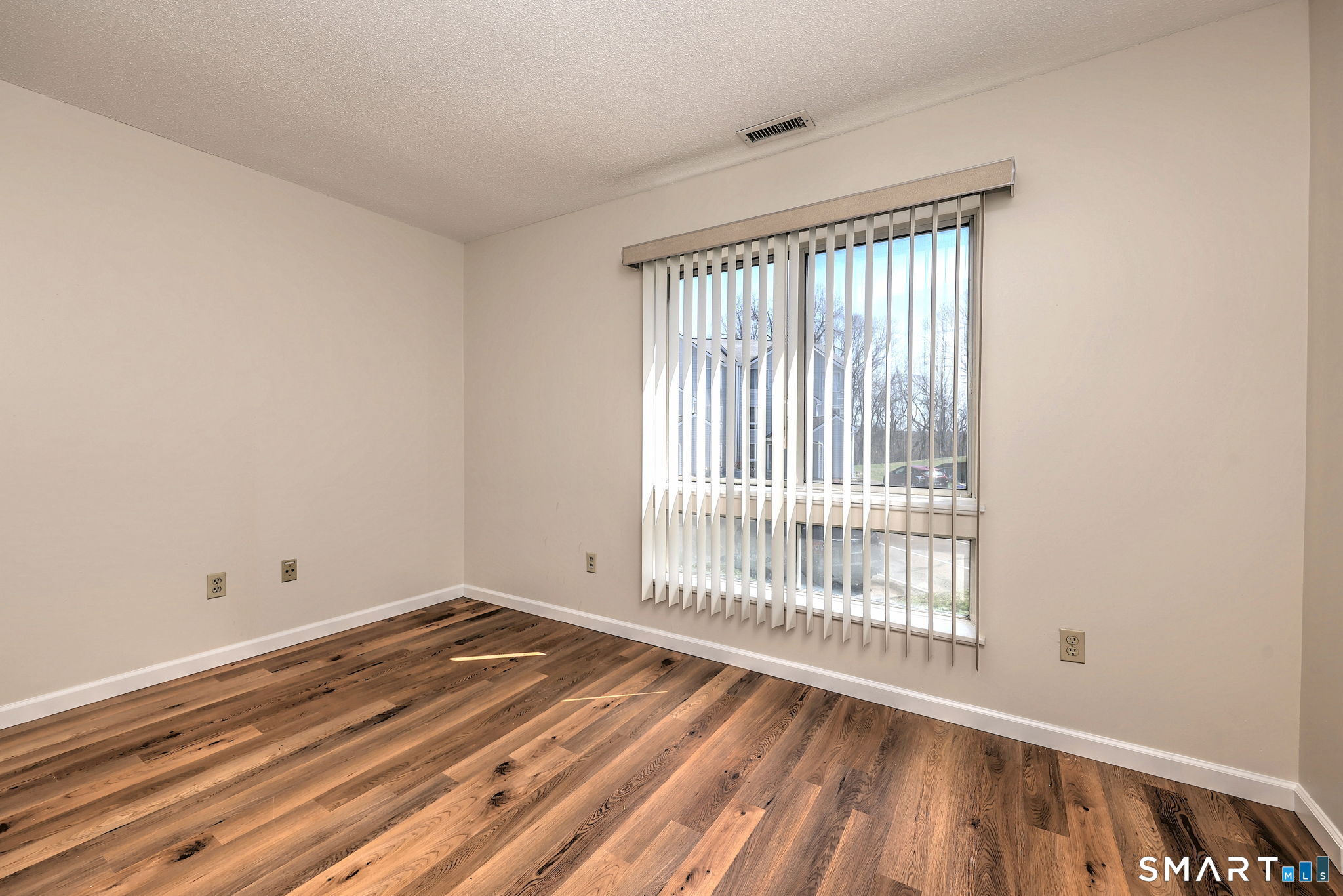 1423 Quinnipiac 302 Avenue Property Photo 21