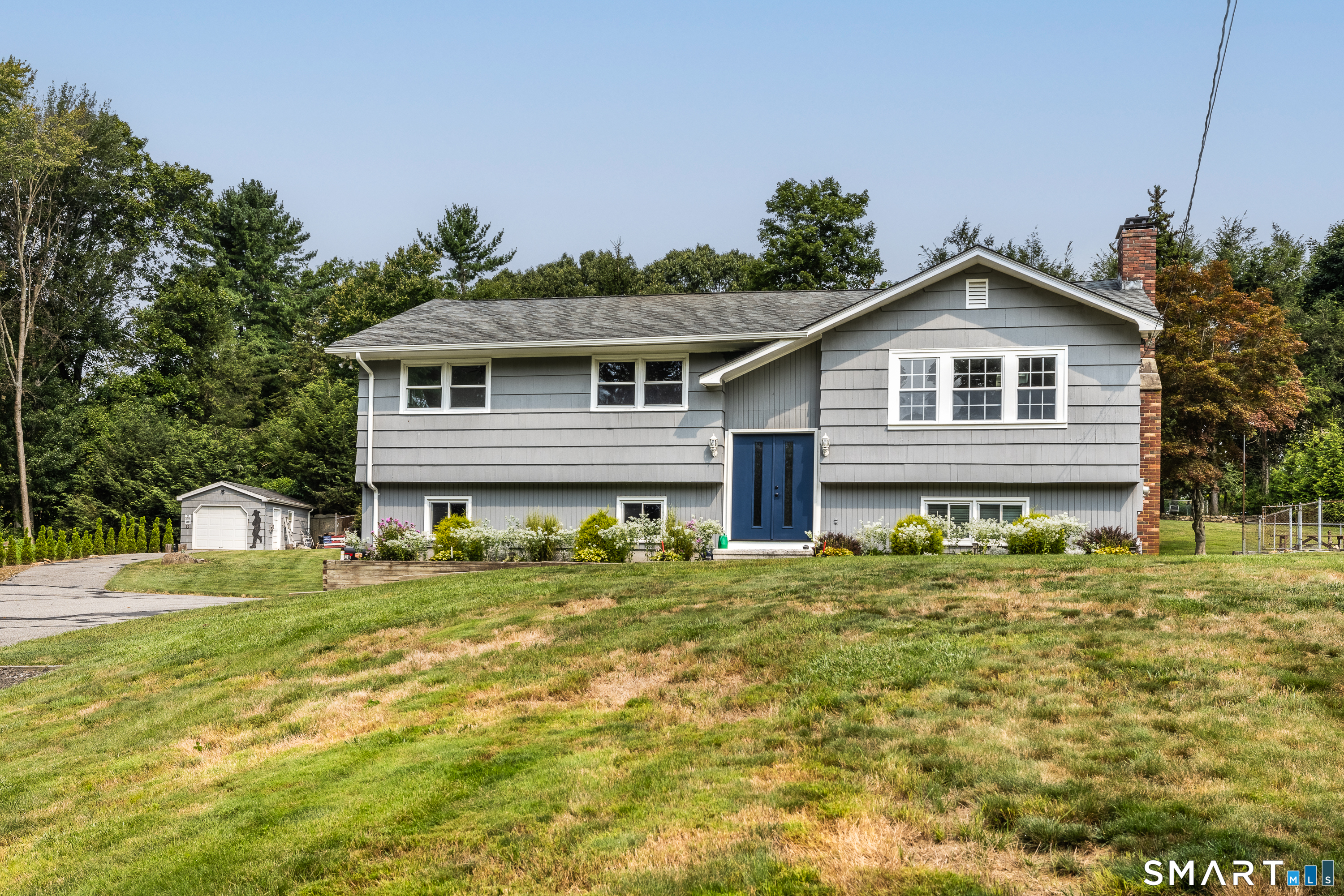 18 Buckingham Road Property Photo 1