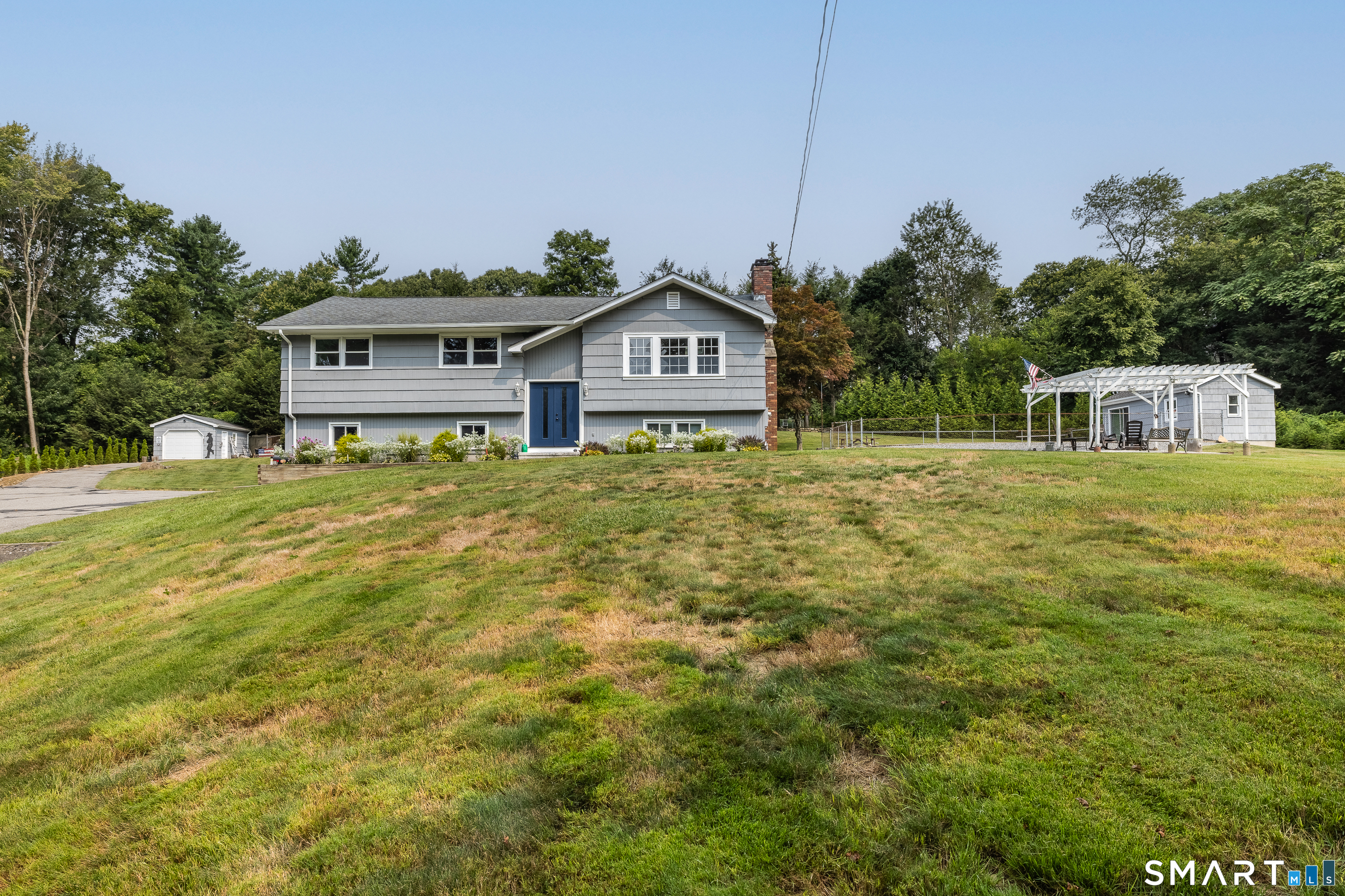 18 Buckingham Road Property Photo 3