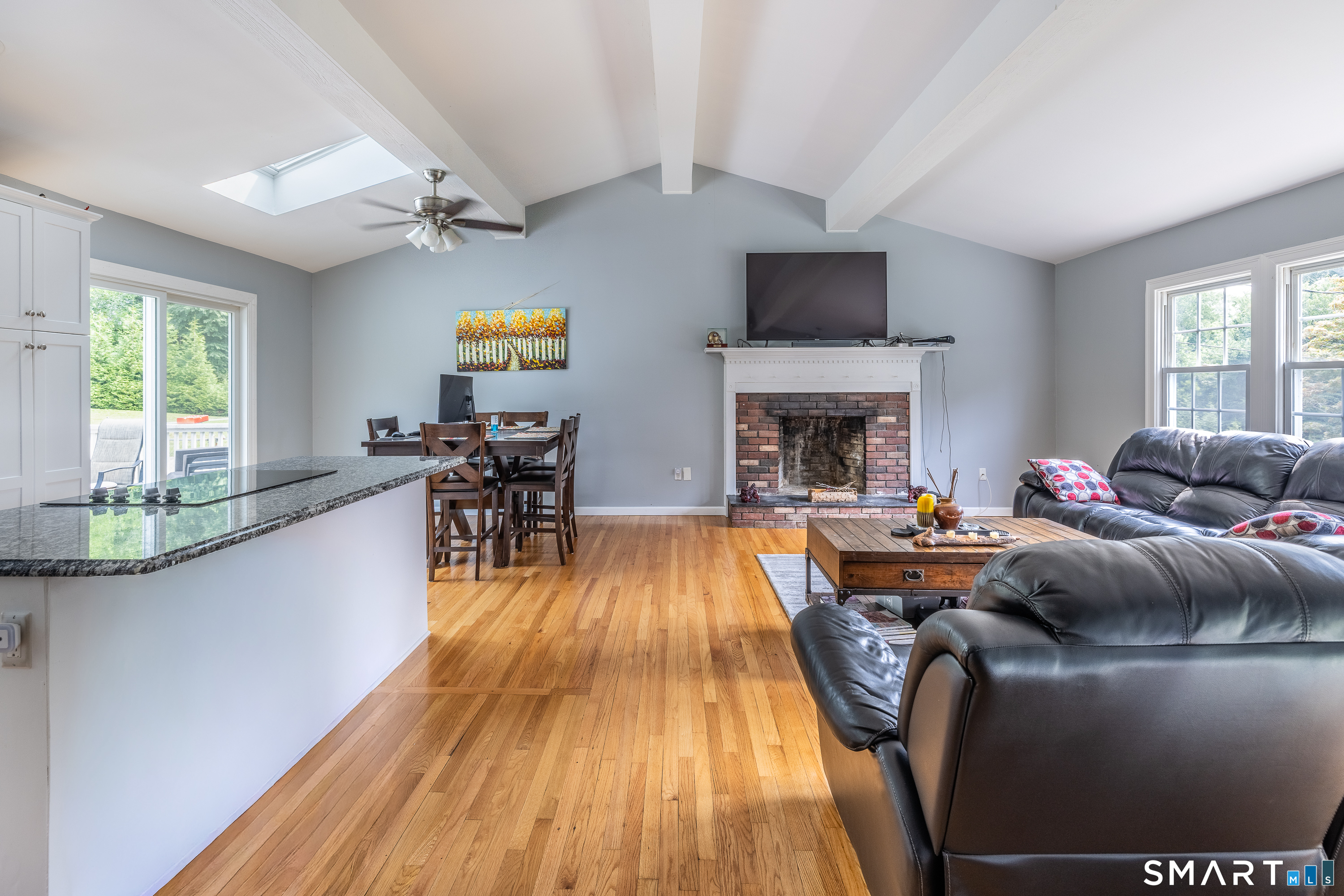 18 Buckingham Road Property Photo 4