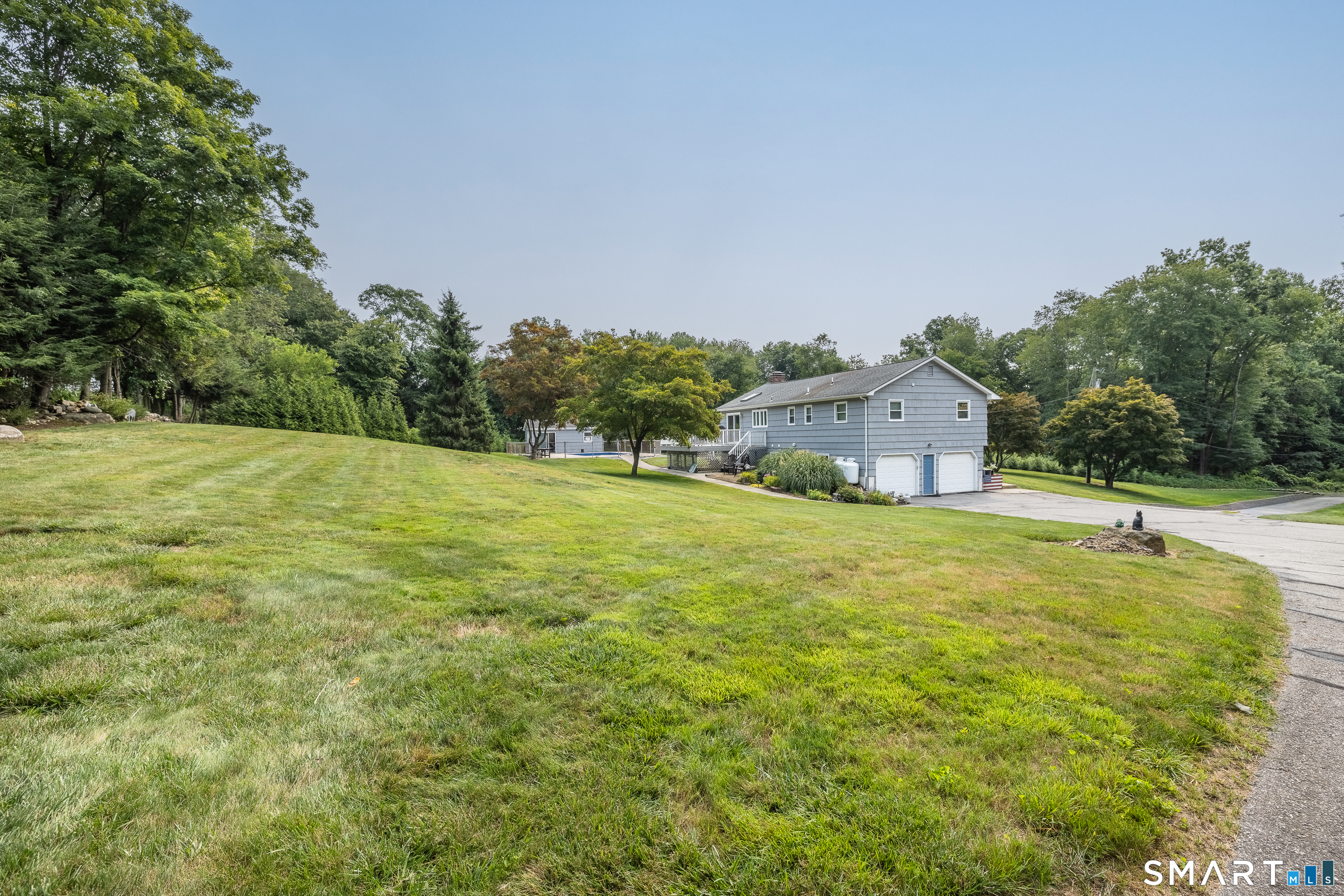 18 Buckingham Road Property Photo 32