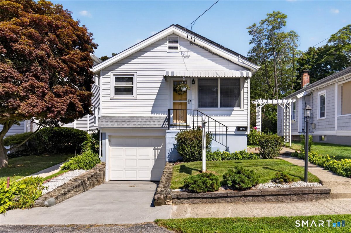 103 Orland Street Property Photo 1