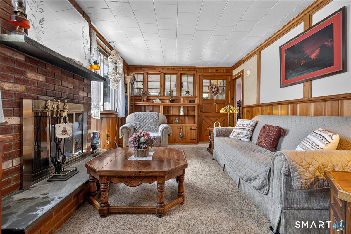103 Orland Street Property Photo 3