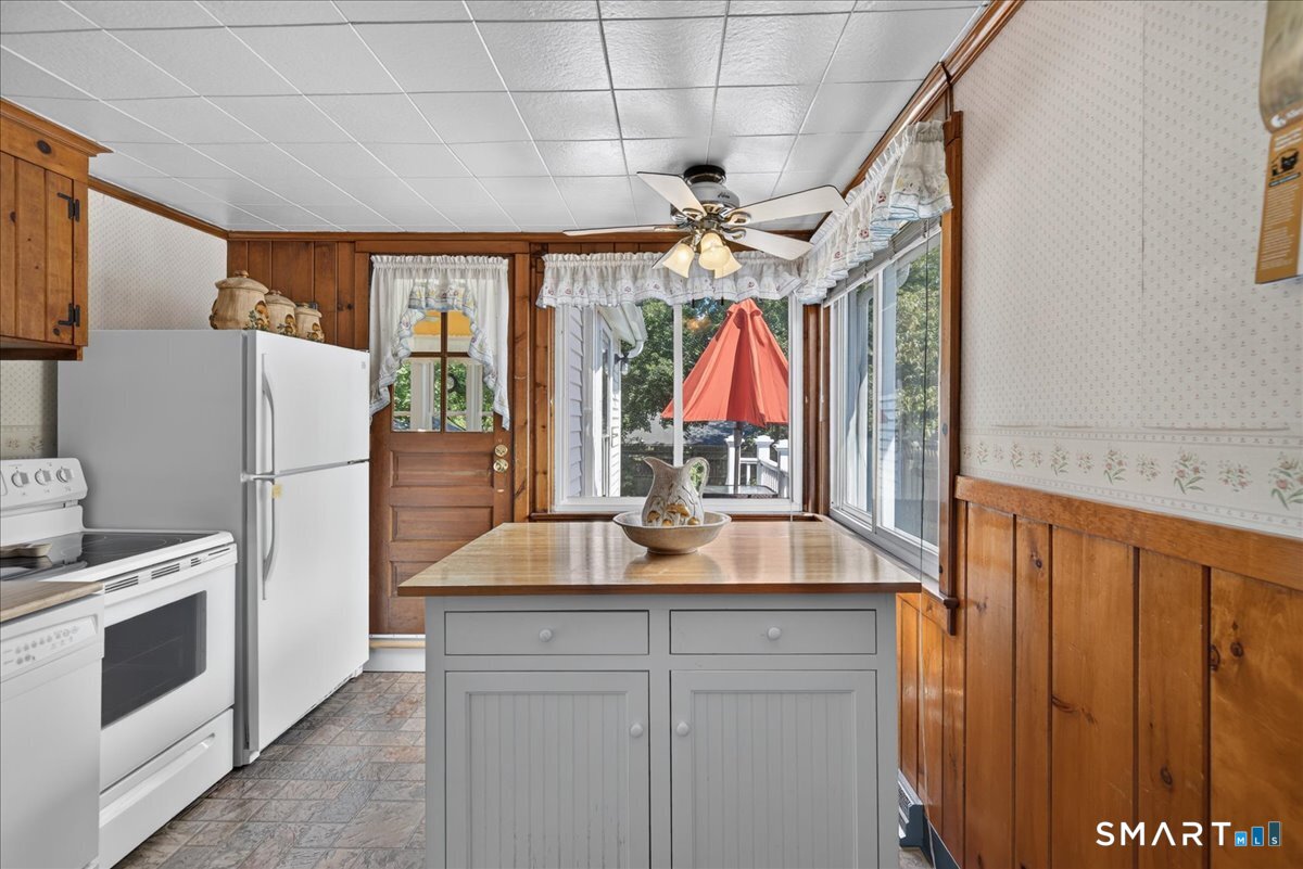 103 Orland Street Property Photo 8
