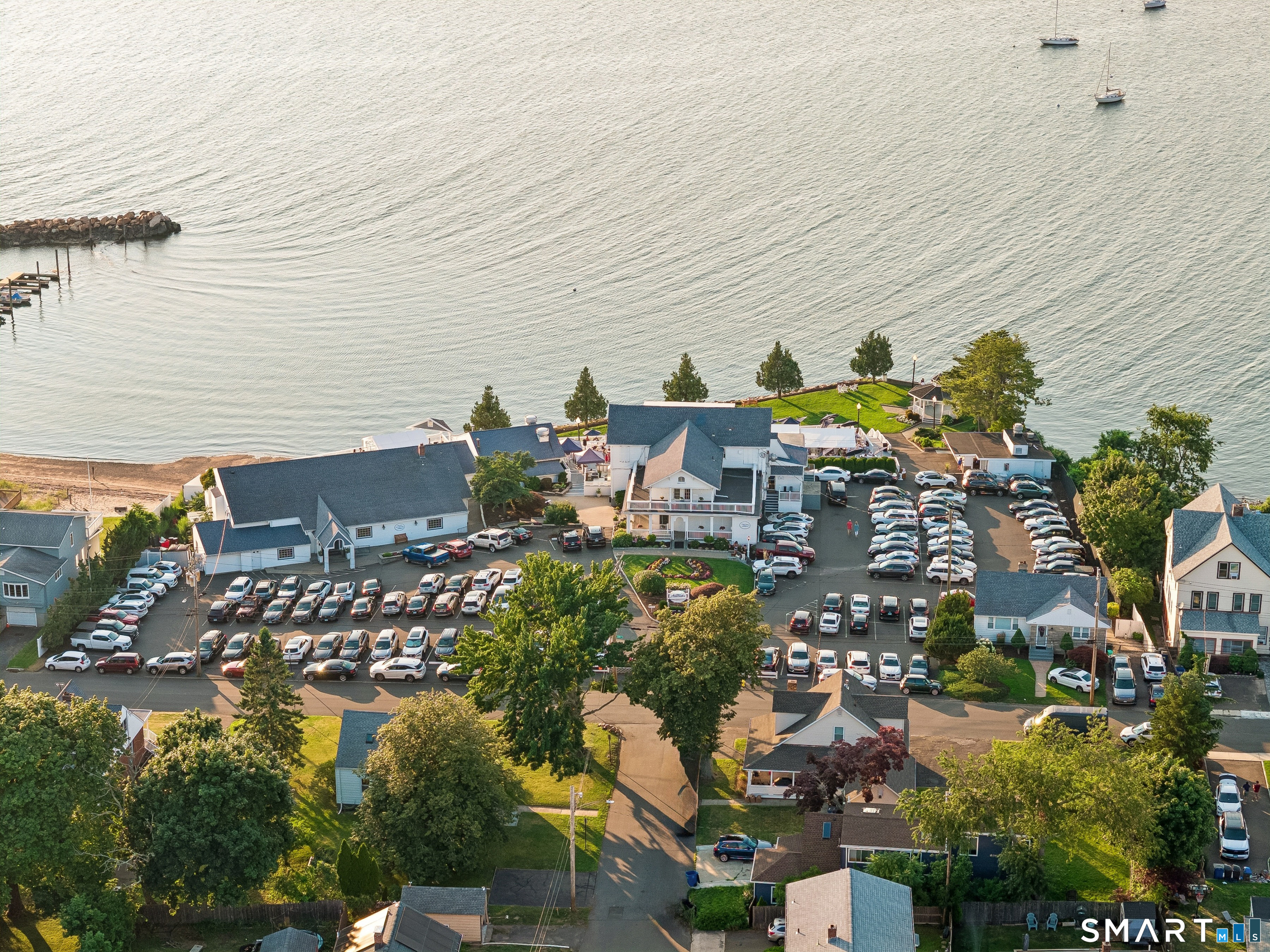 62 Cove Street Property Photo 8