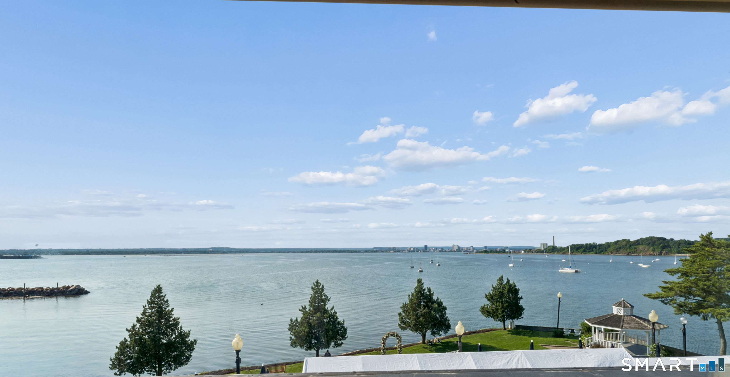 62 Cove Street Property Photo 29