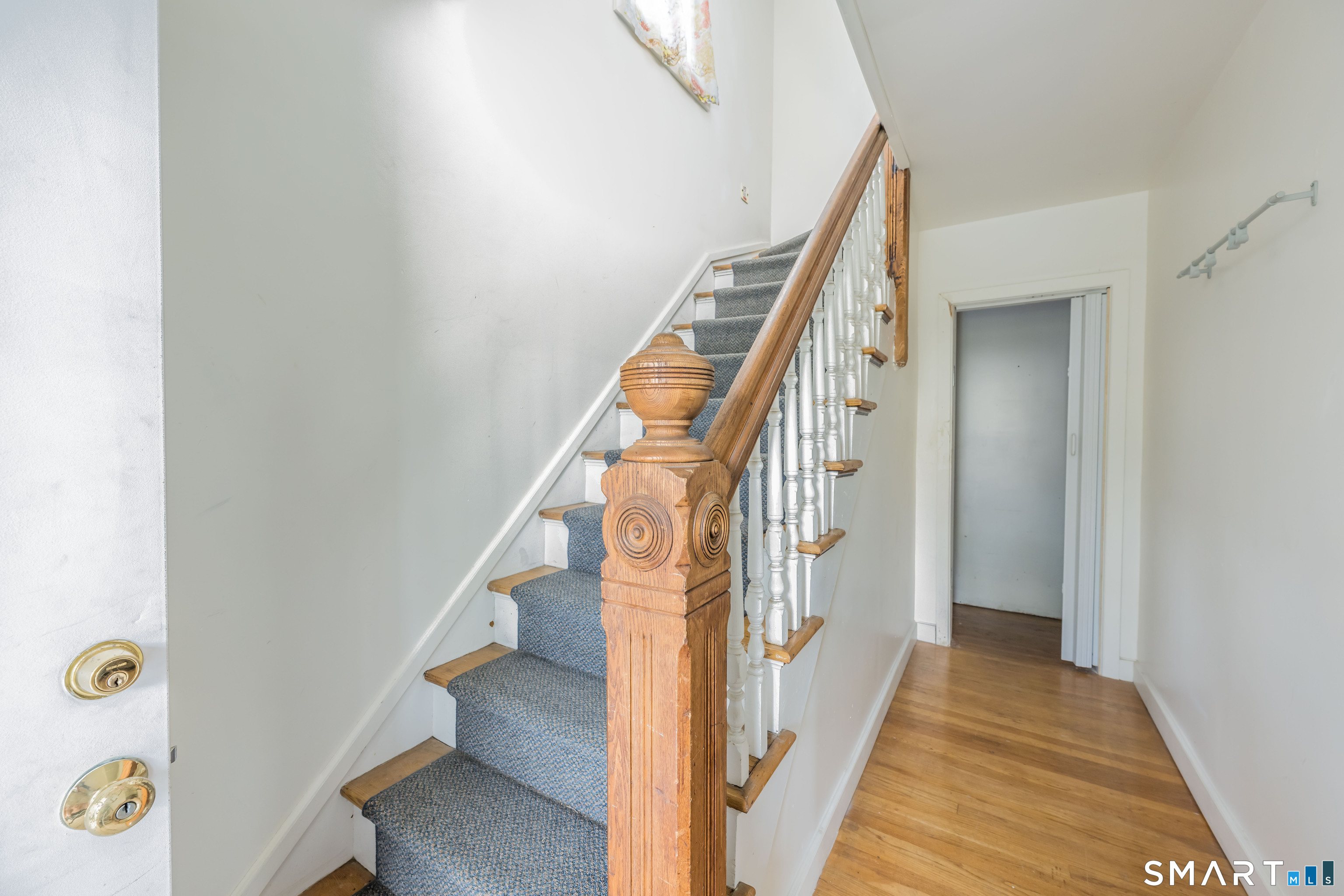 52 Putnam Avenue Property Photo 4