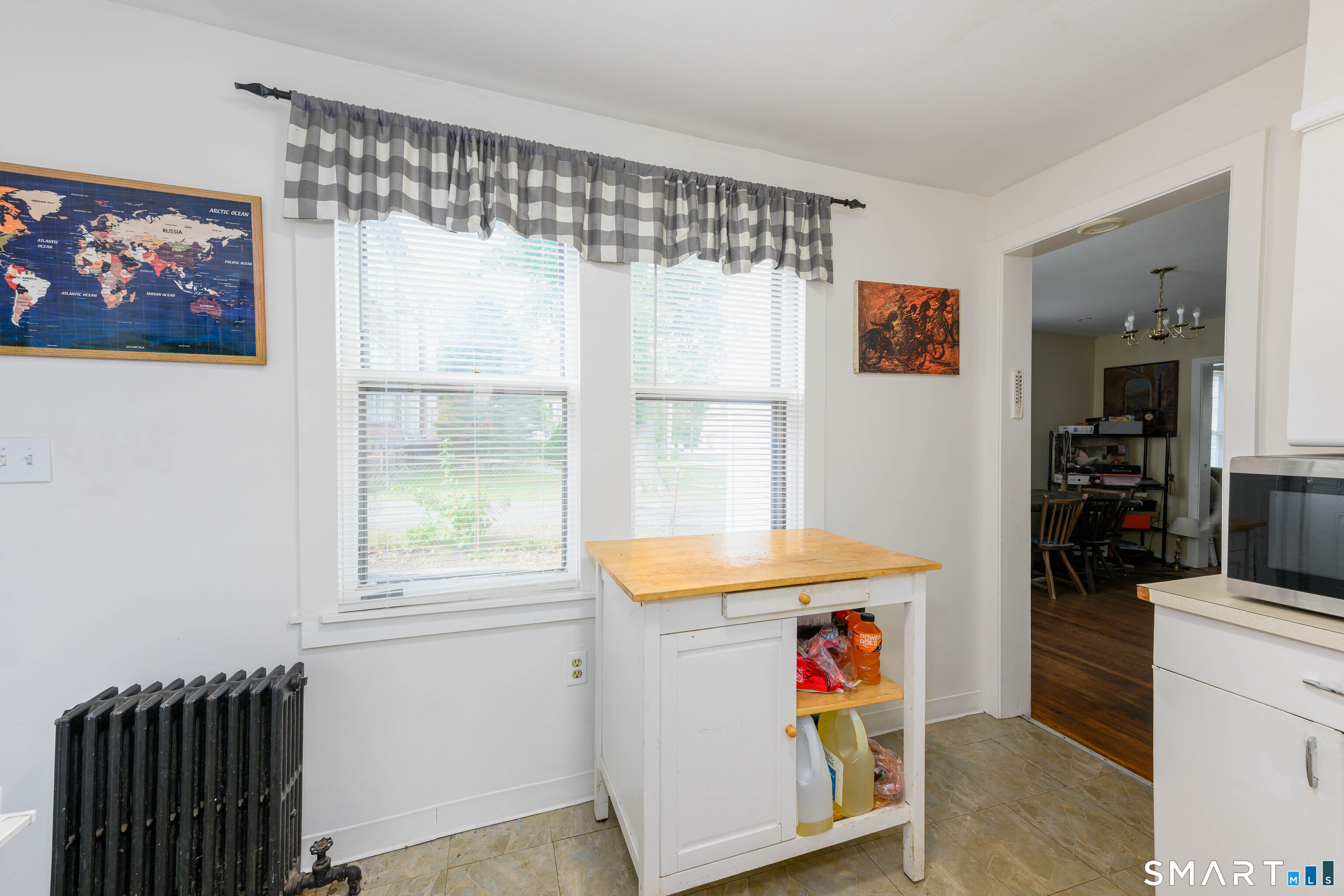 52 Putnam Avenue Property Photo 11