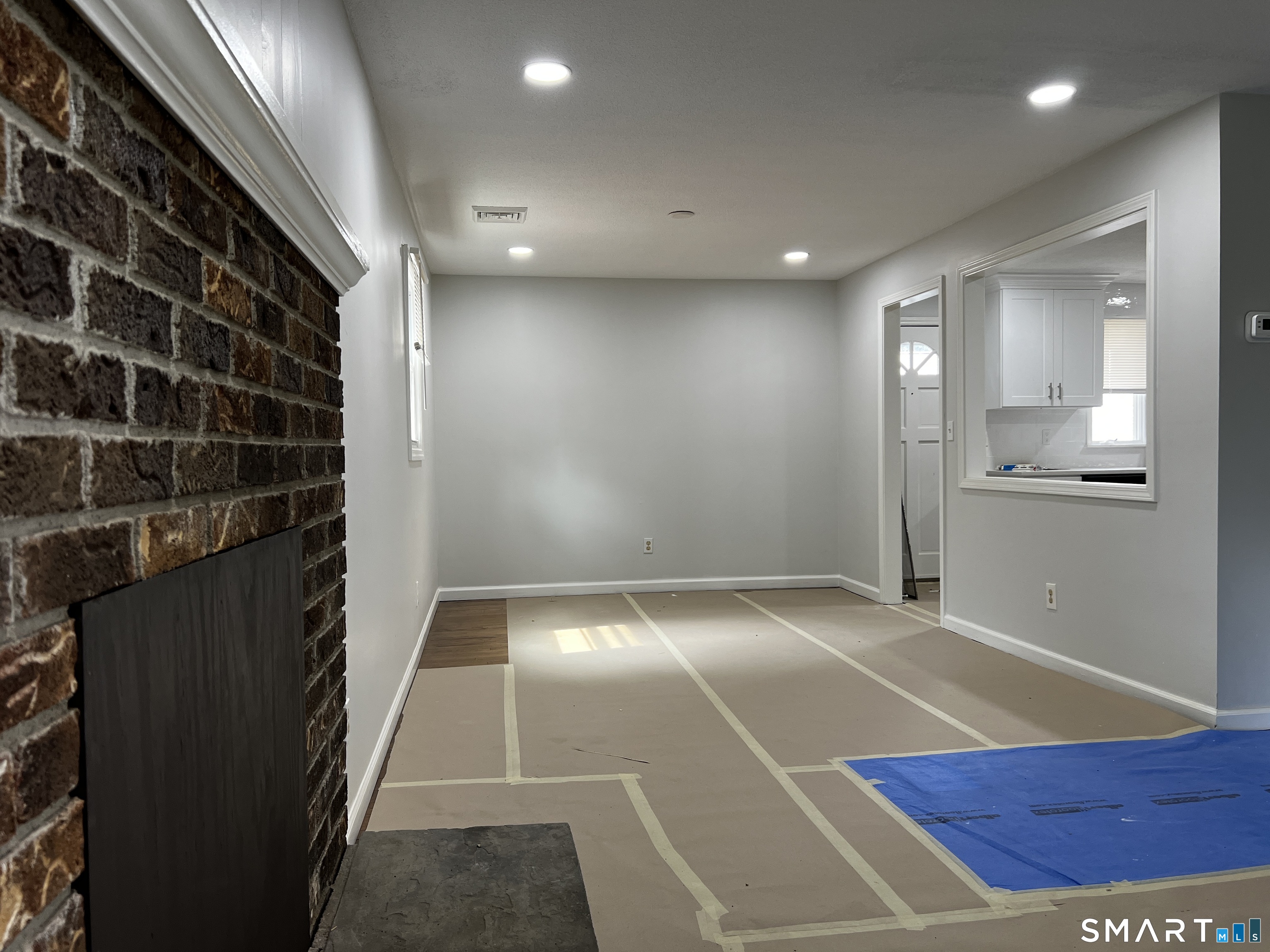 485 Peet Street Property Photo 8