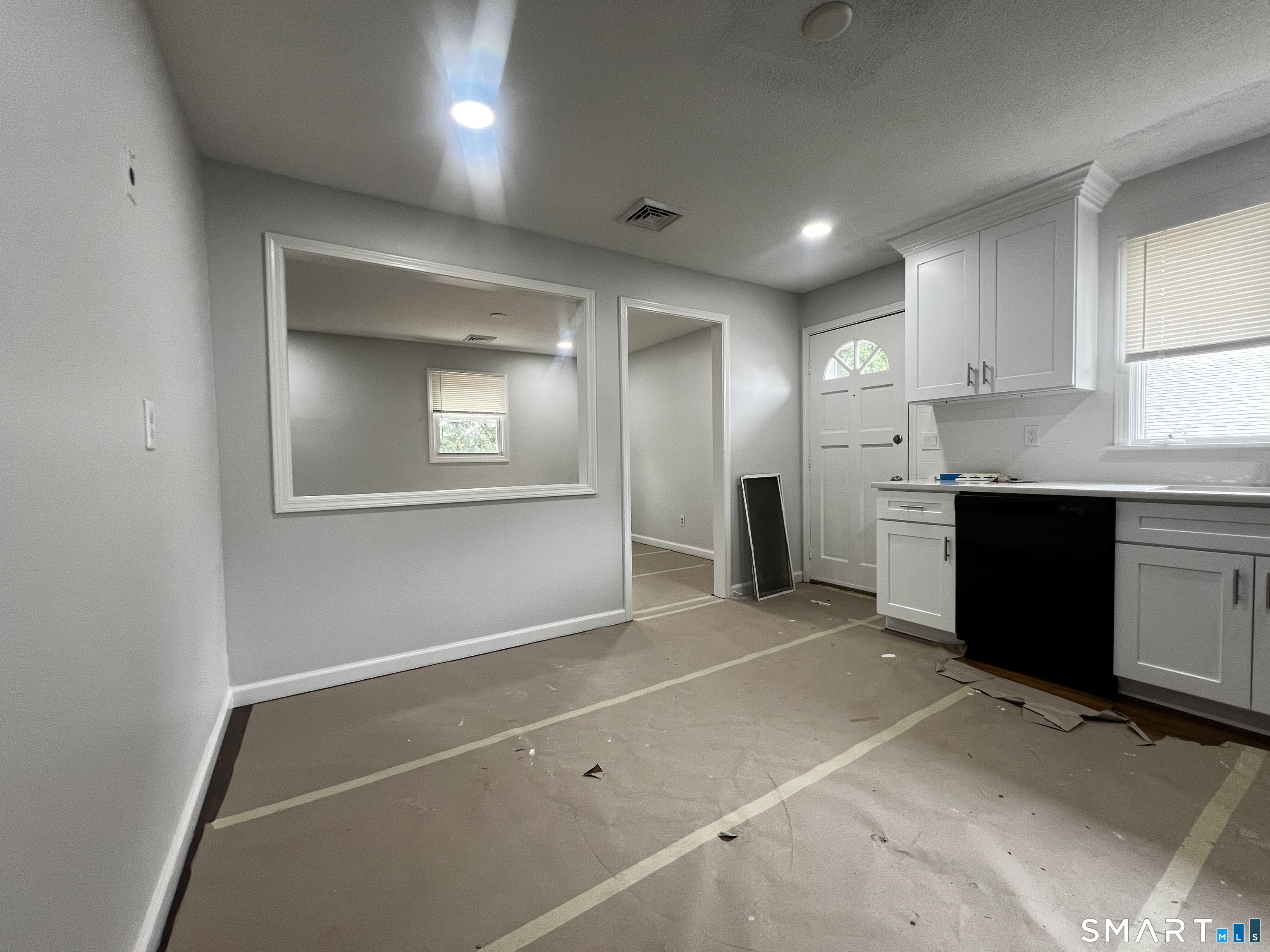 485 Peet Street Property Photo 13