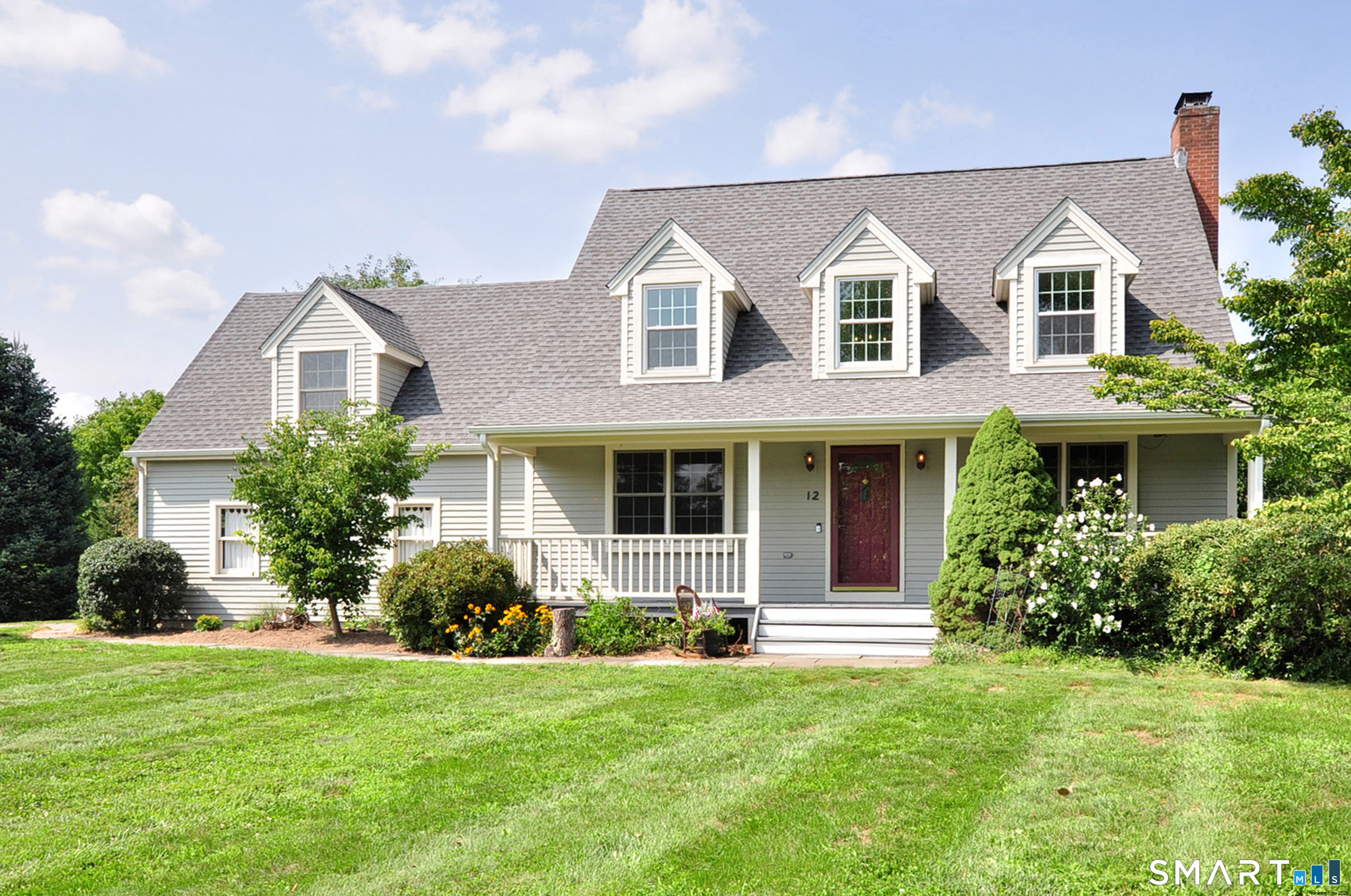 12 Indian Hill Drive Property Photo 1