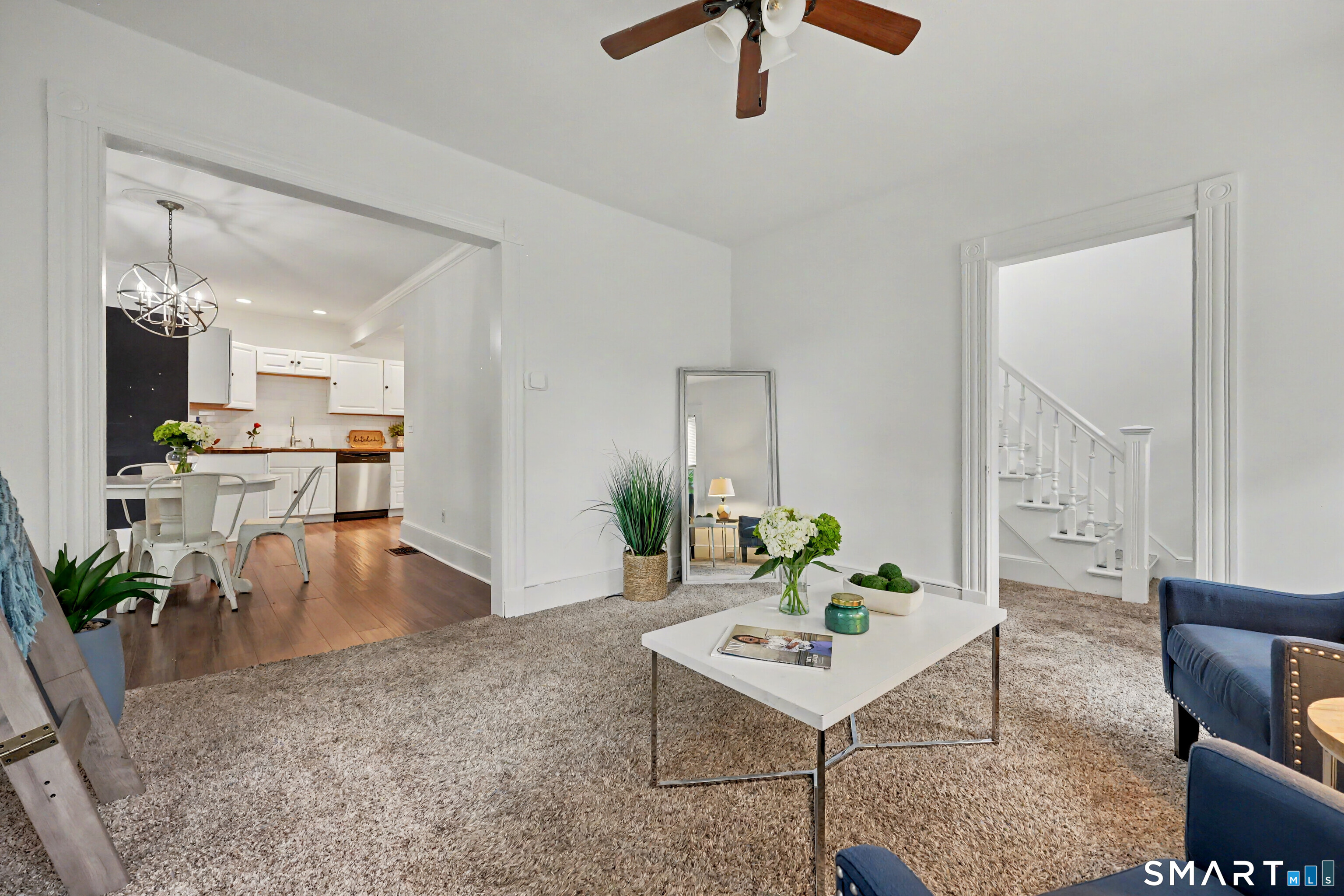 24 Beacon Street Property Photo 4