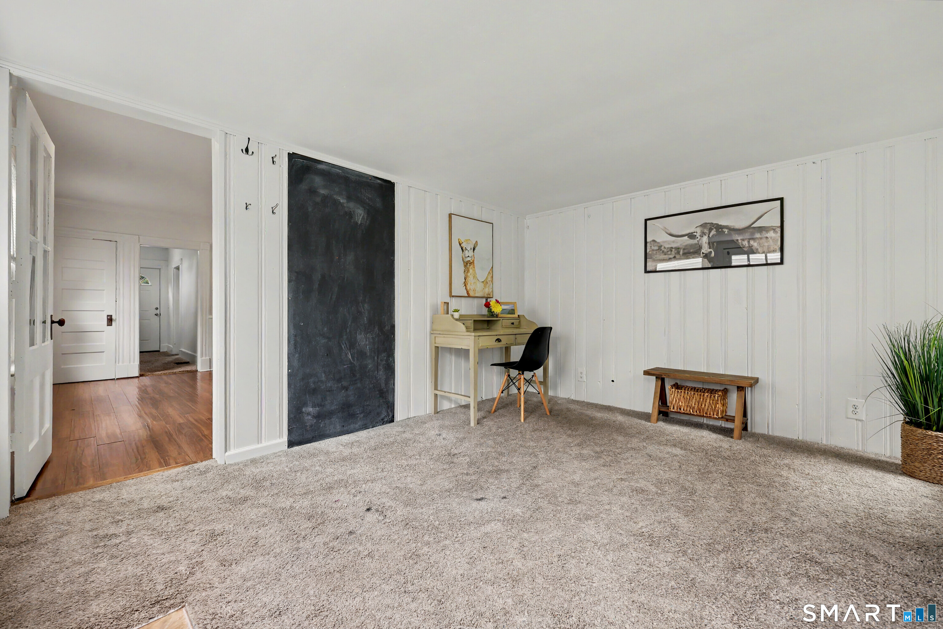 24 Beacon Street Property Photo 18