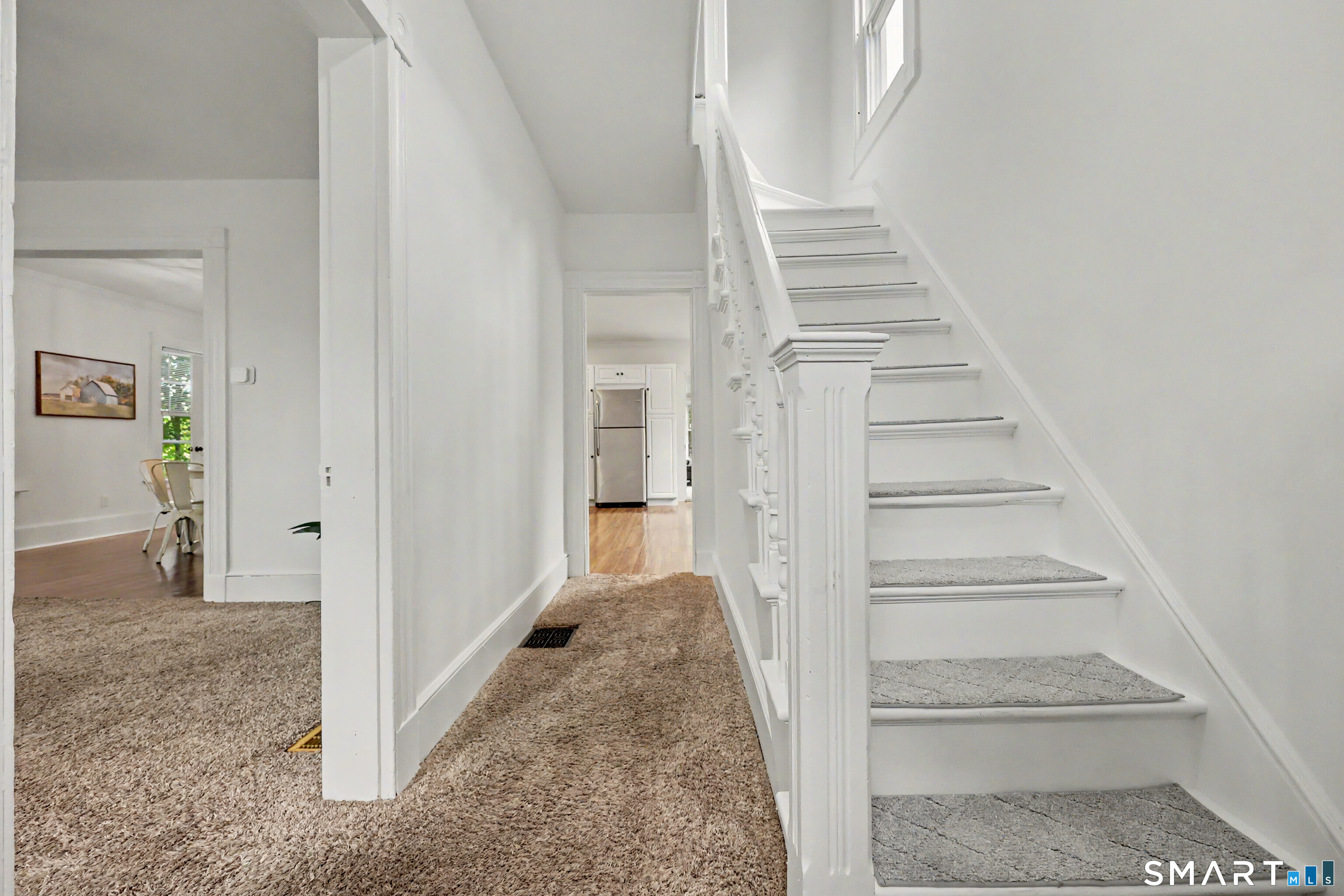24 Beacon Street Property Photo 19