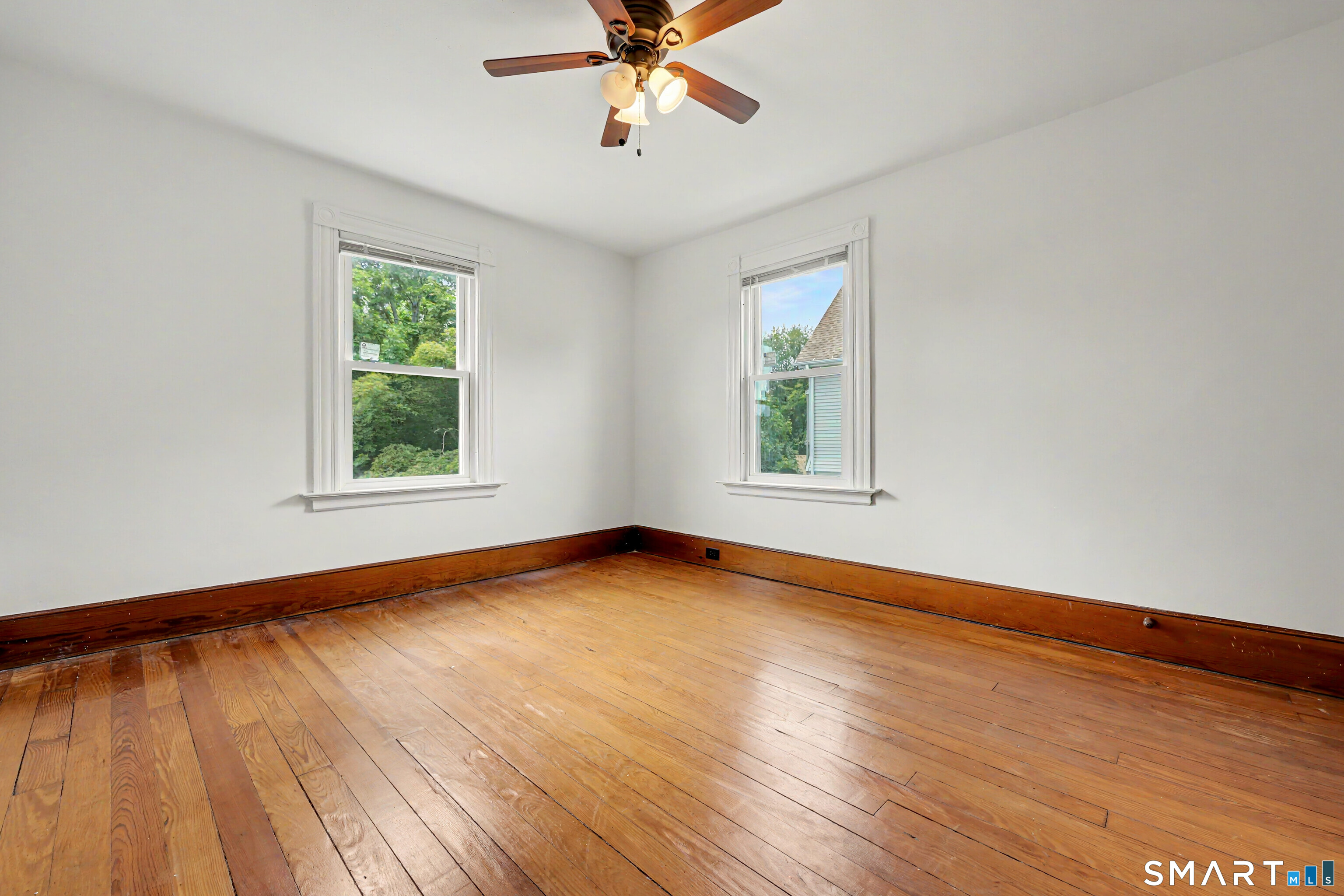 24 Beacon Street Property Photo 21