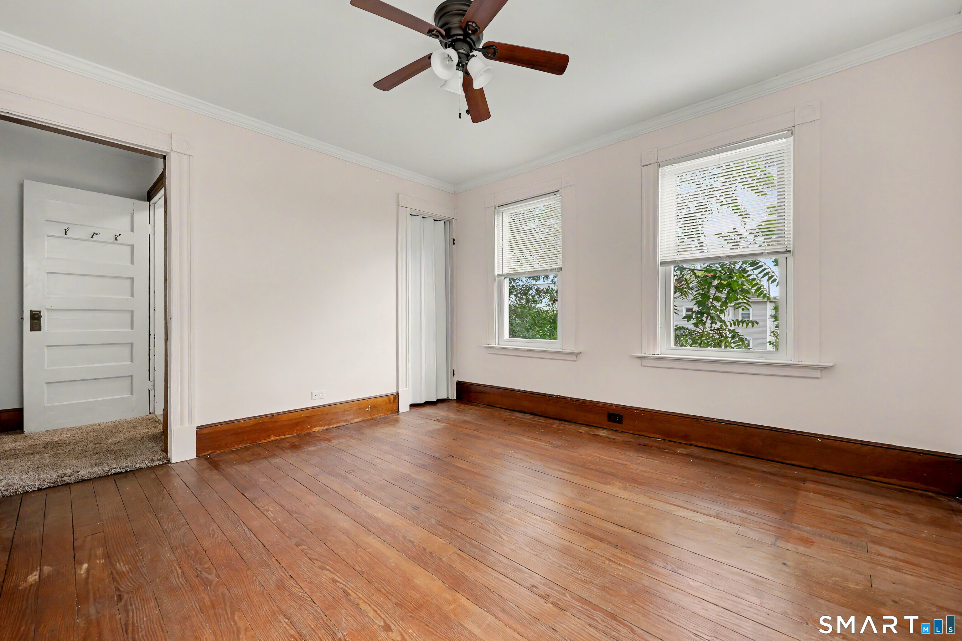 24 Beacon Street Property Photo 22