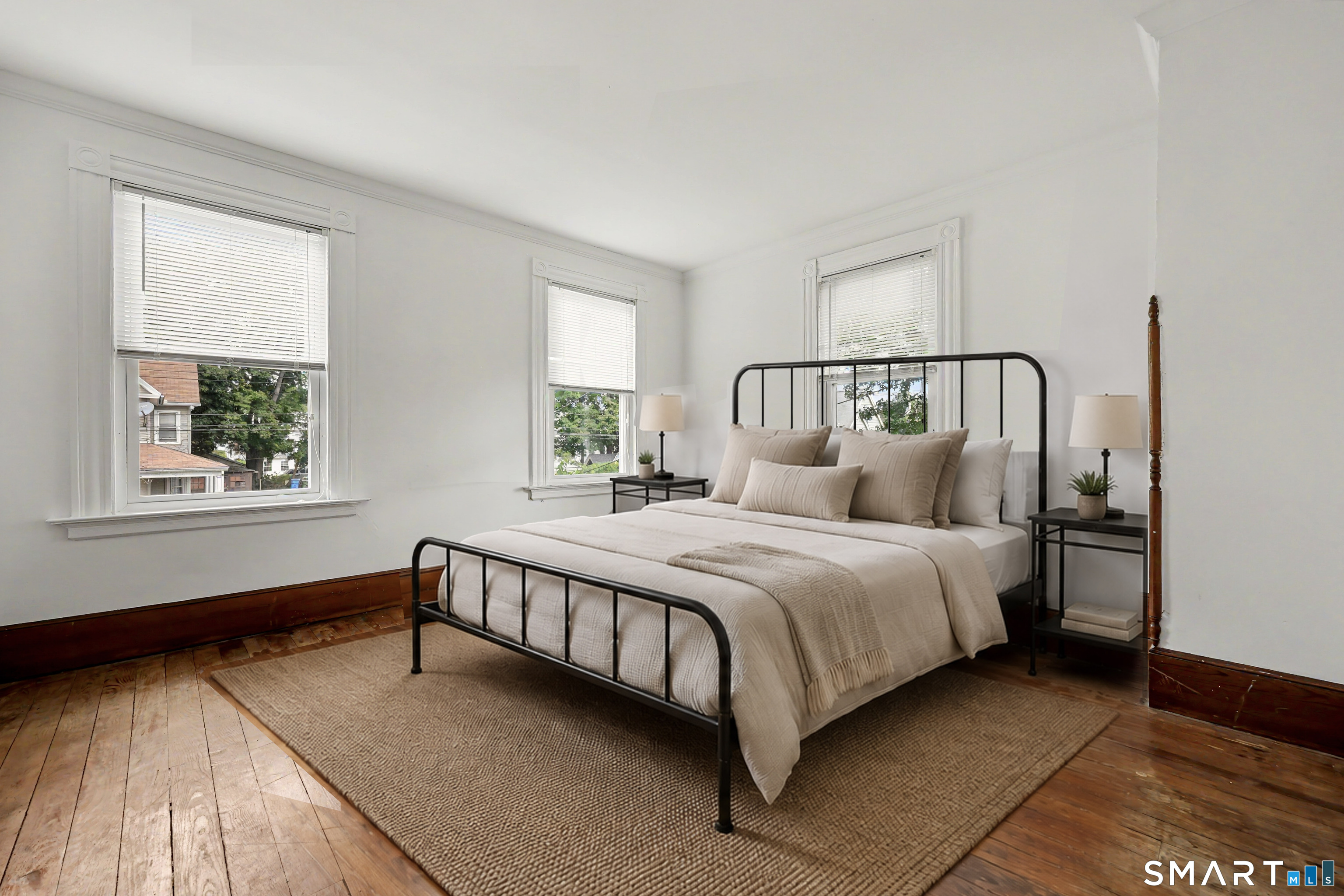 24 Beacon Street Property Photo 26