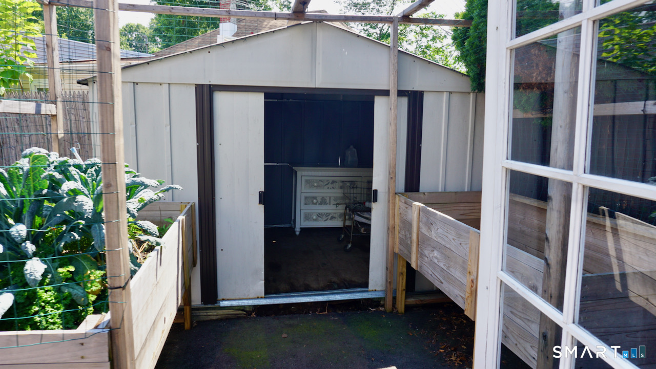 223 Pearl Harbor Street Property Photo 12