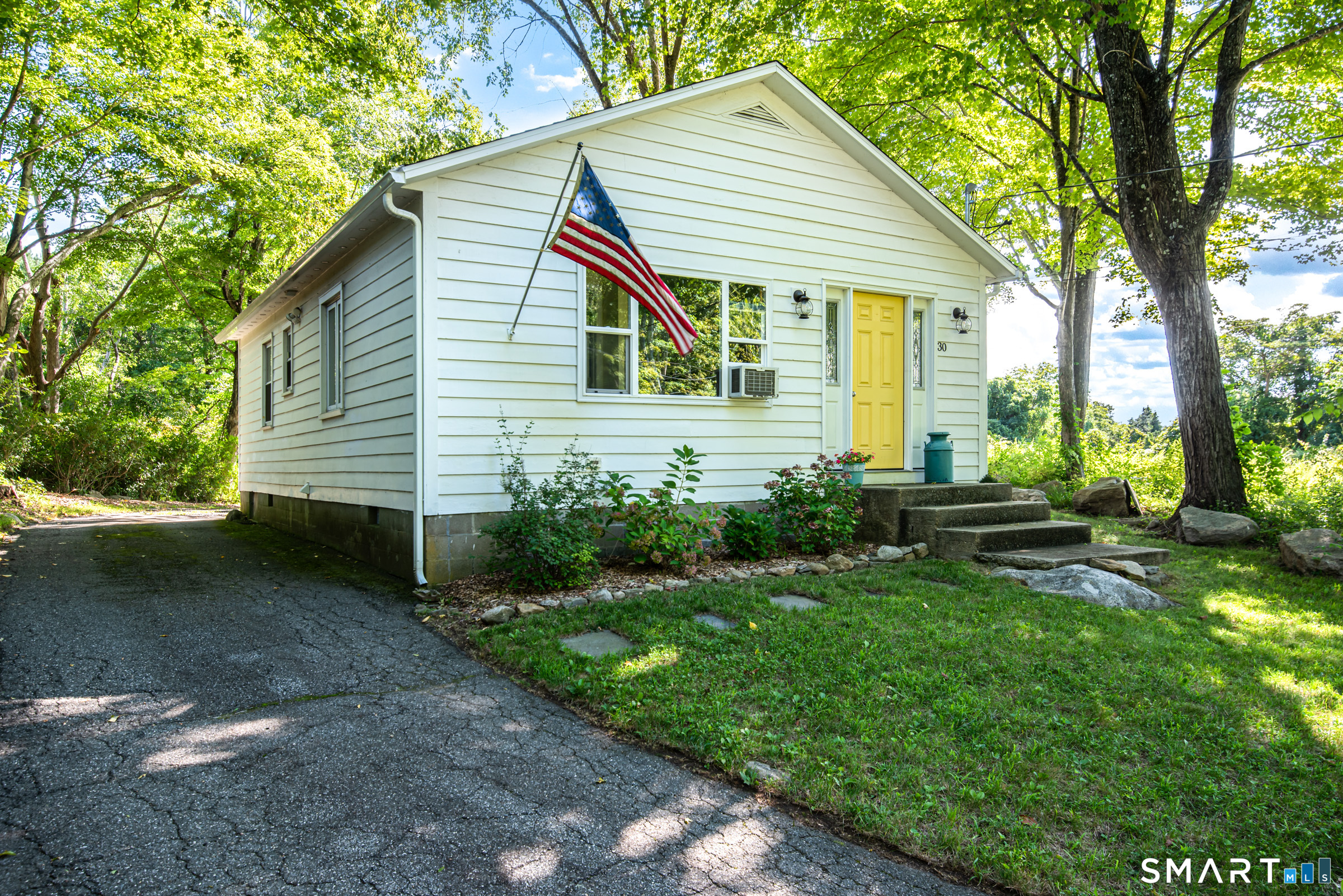 30 Carter Hill Road Property Photo 1