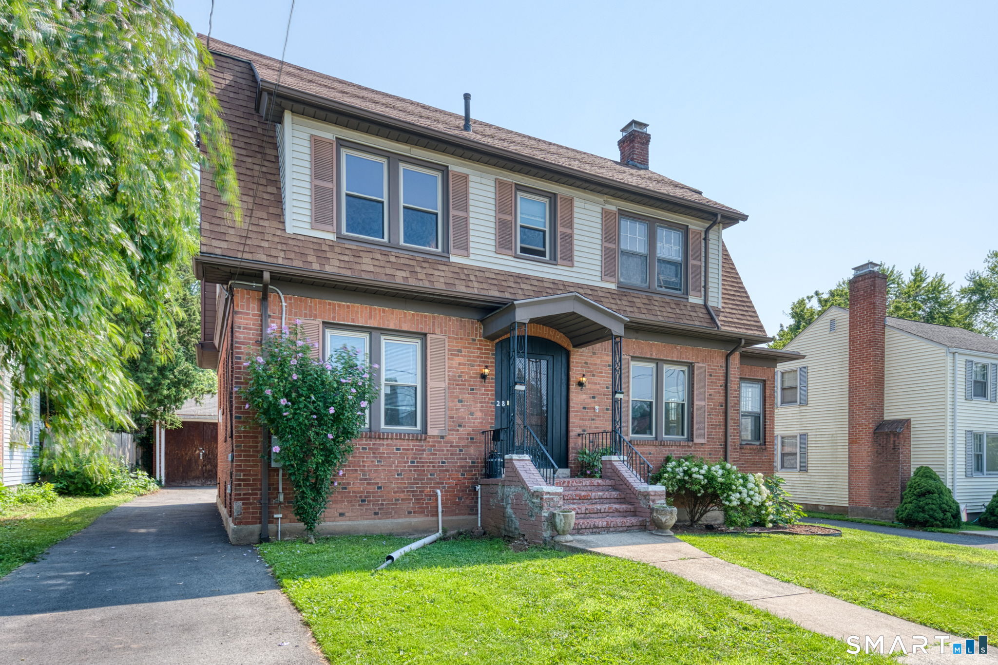 28 Price Boulevard Property Photo 1
